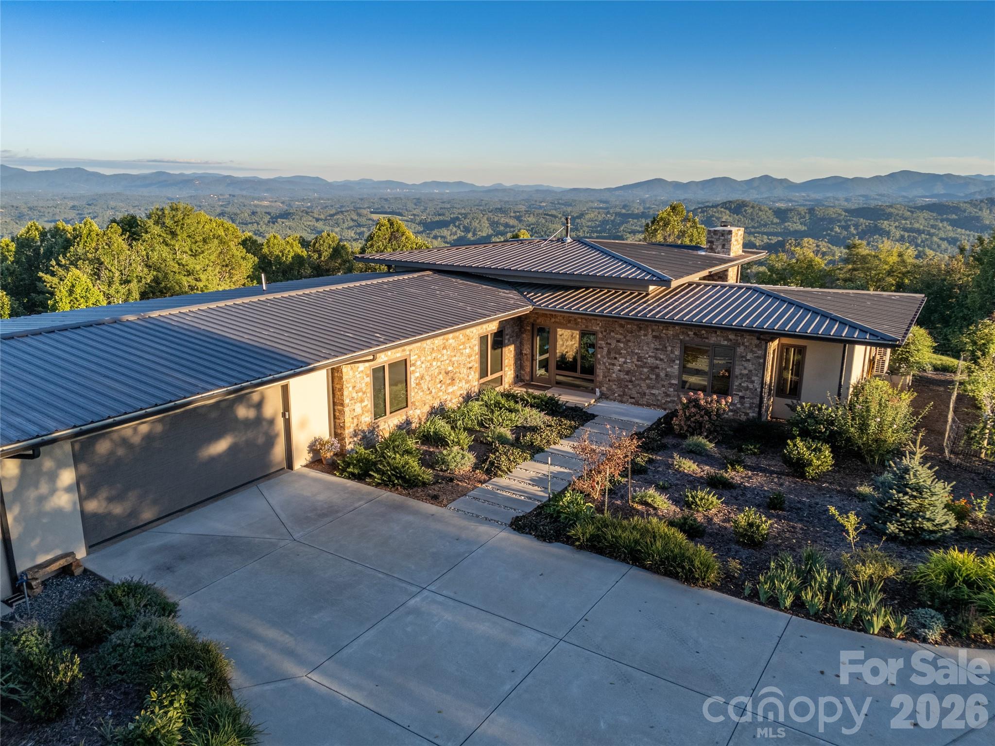 1045 & 1047 Graham Road
