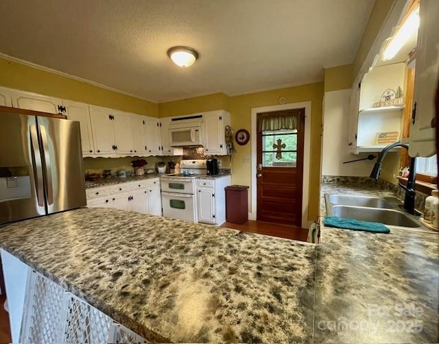 126 Waters Road