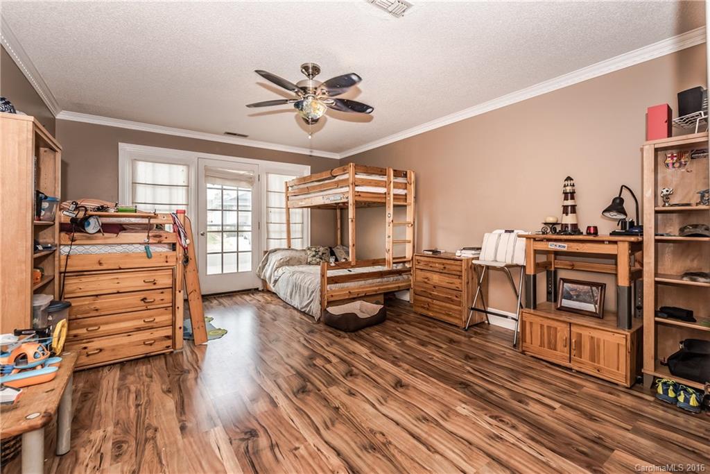 Regent Park - Residential