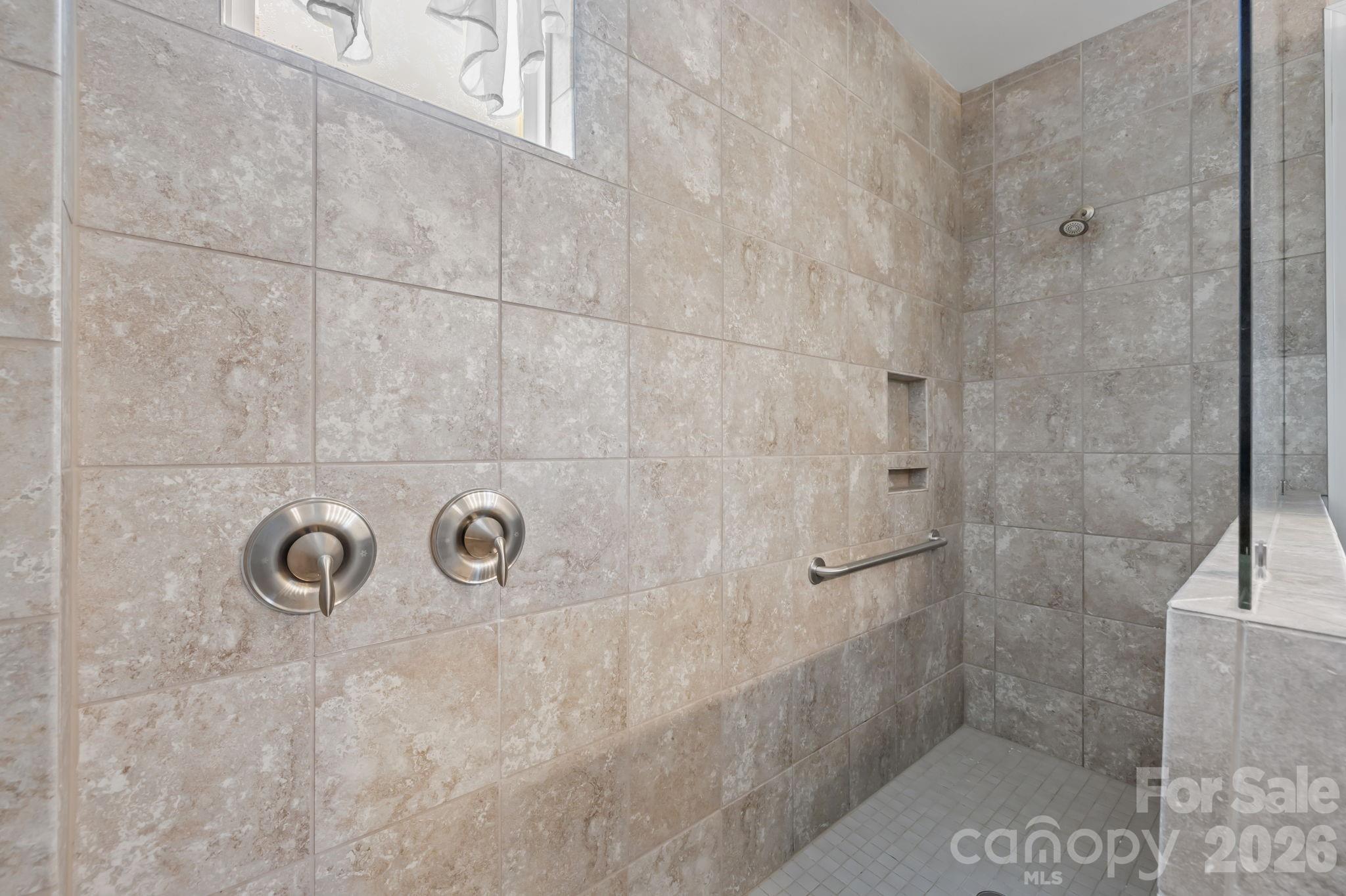 Kings Grove - Residential