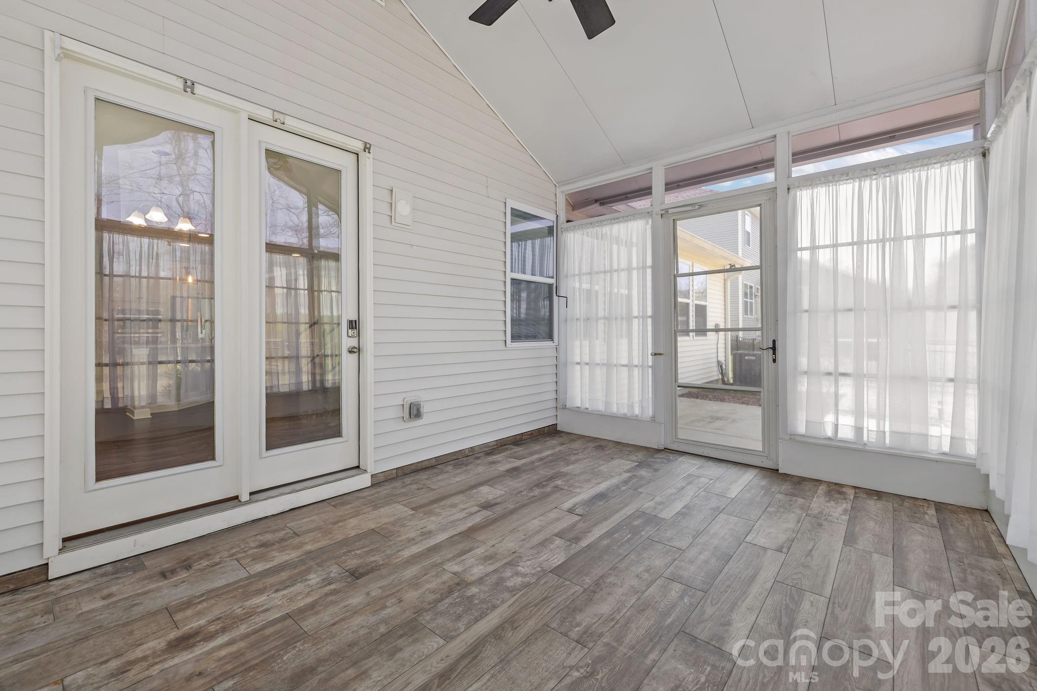 Kings Grove - Residential