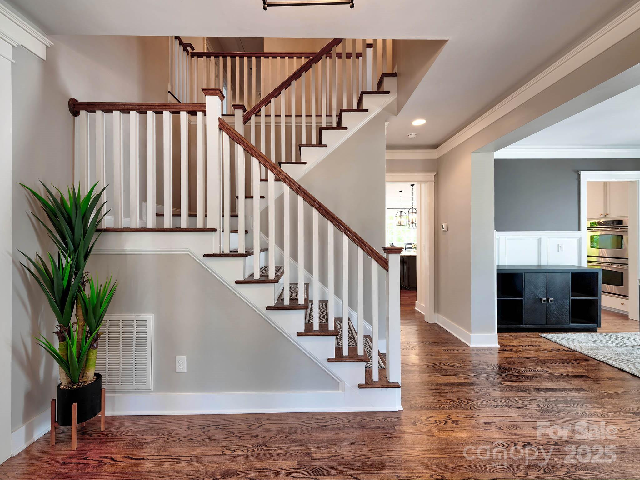 15323 Barnsbury Drive