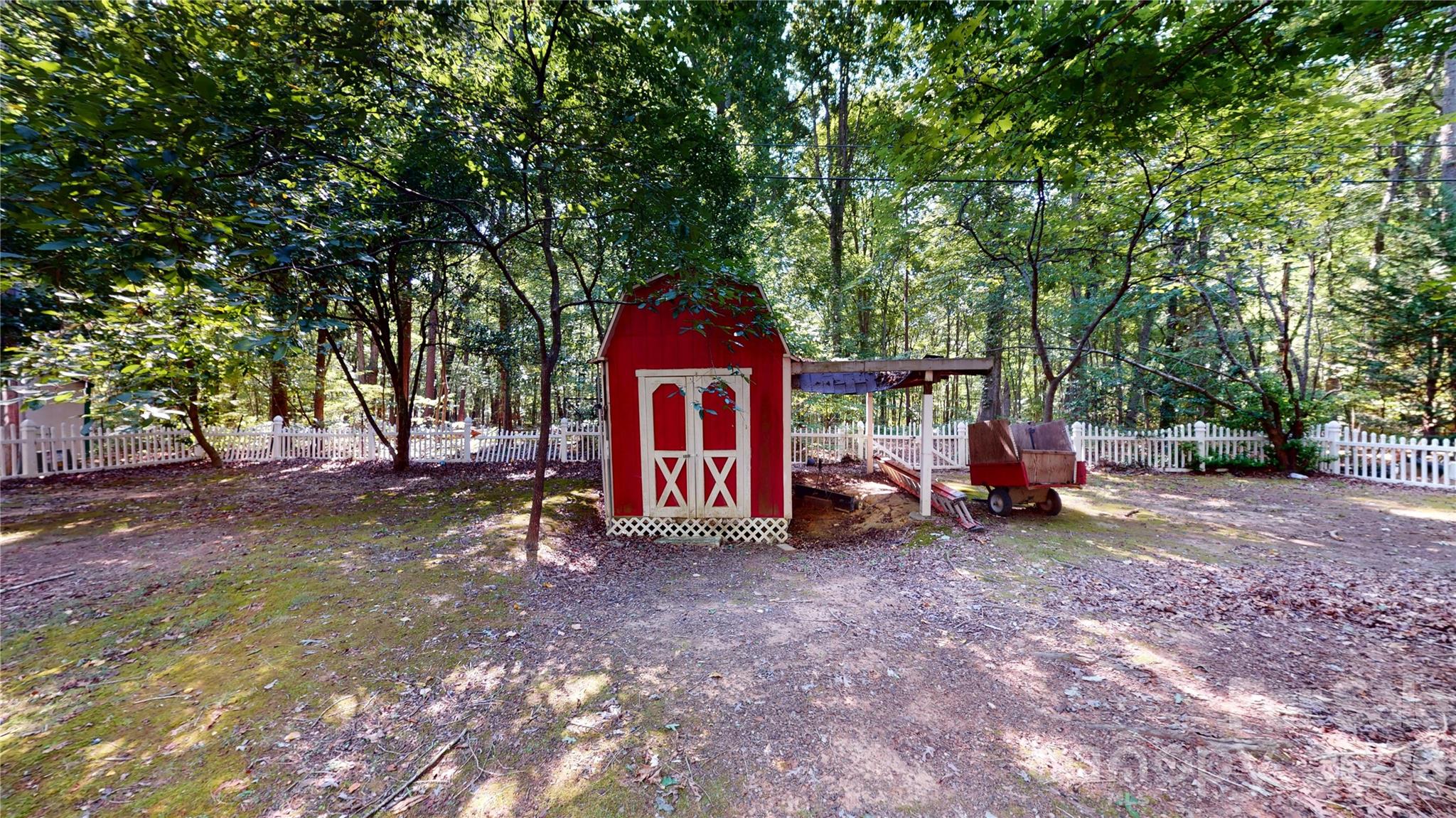 2129 Redwood Drive