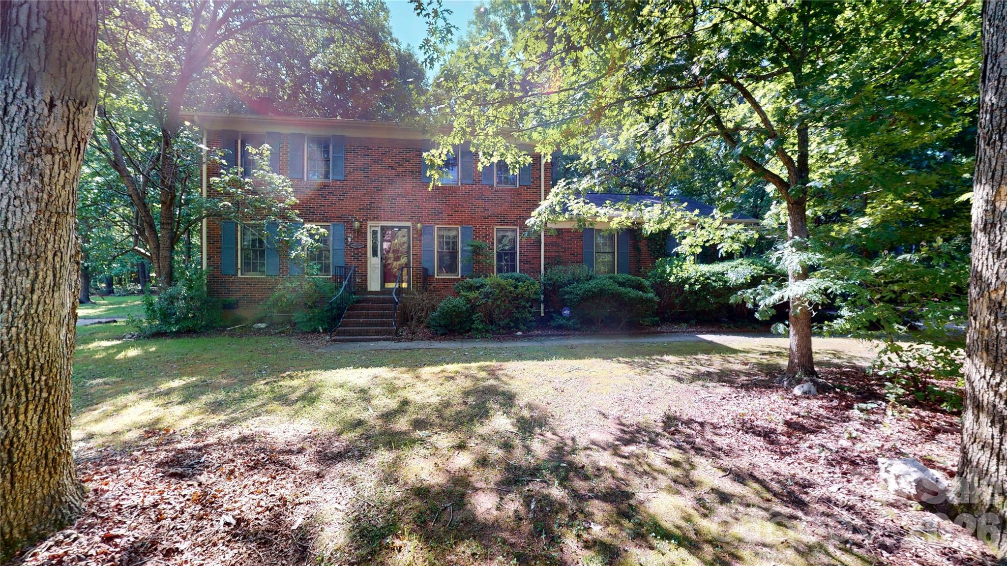 2129 Redwood Drive