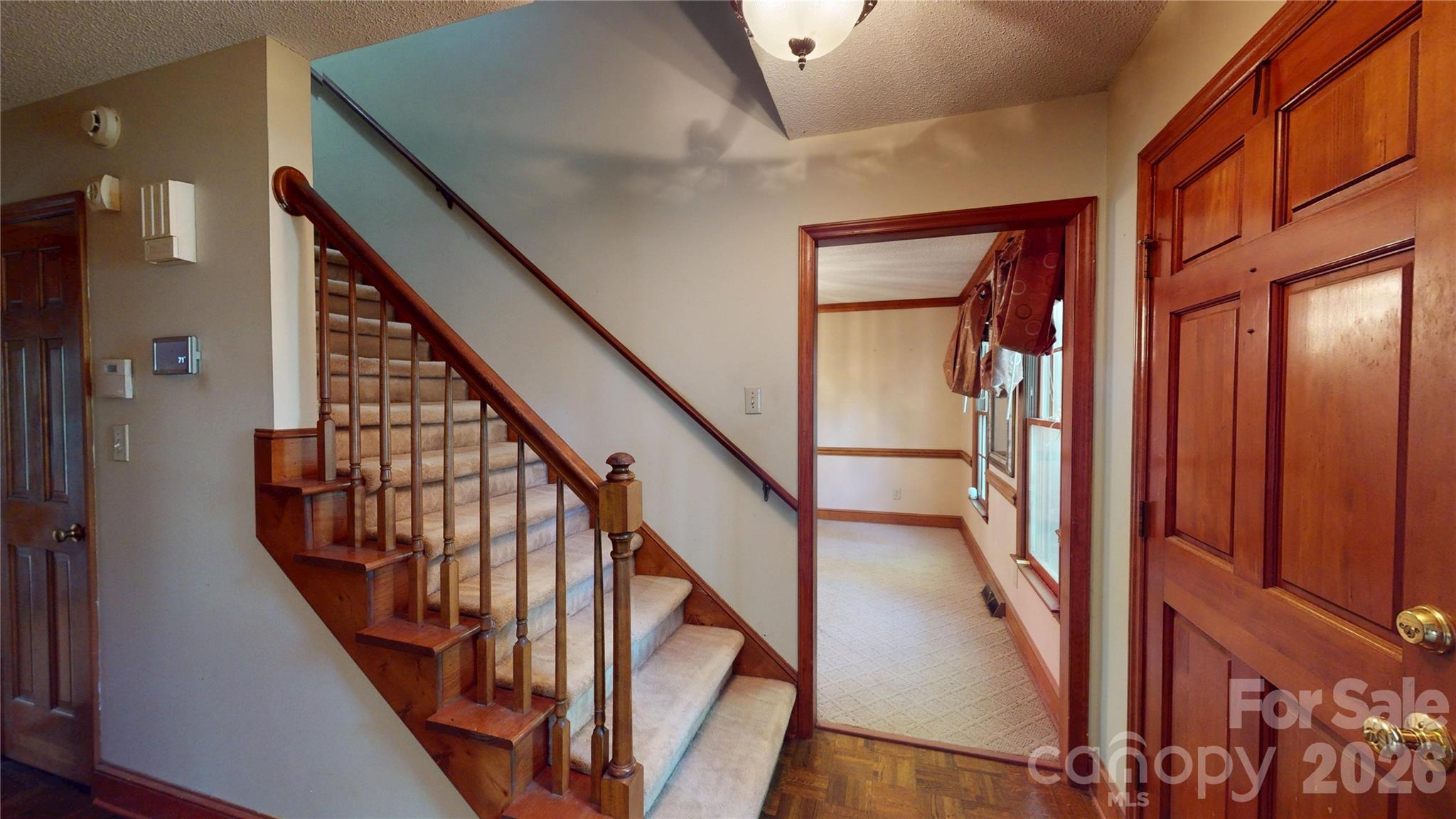 2129 Redwood Drive