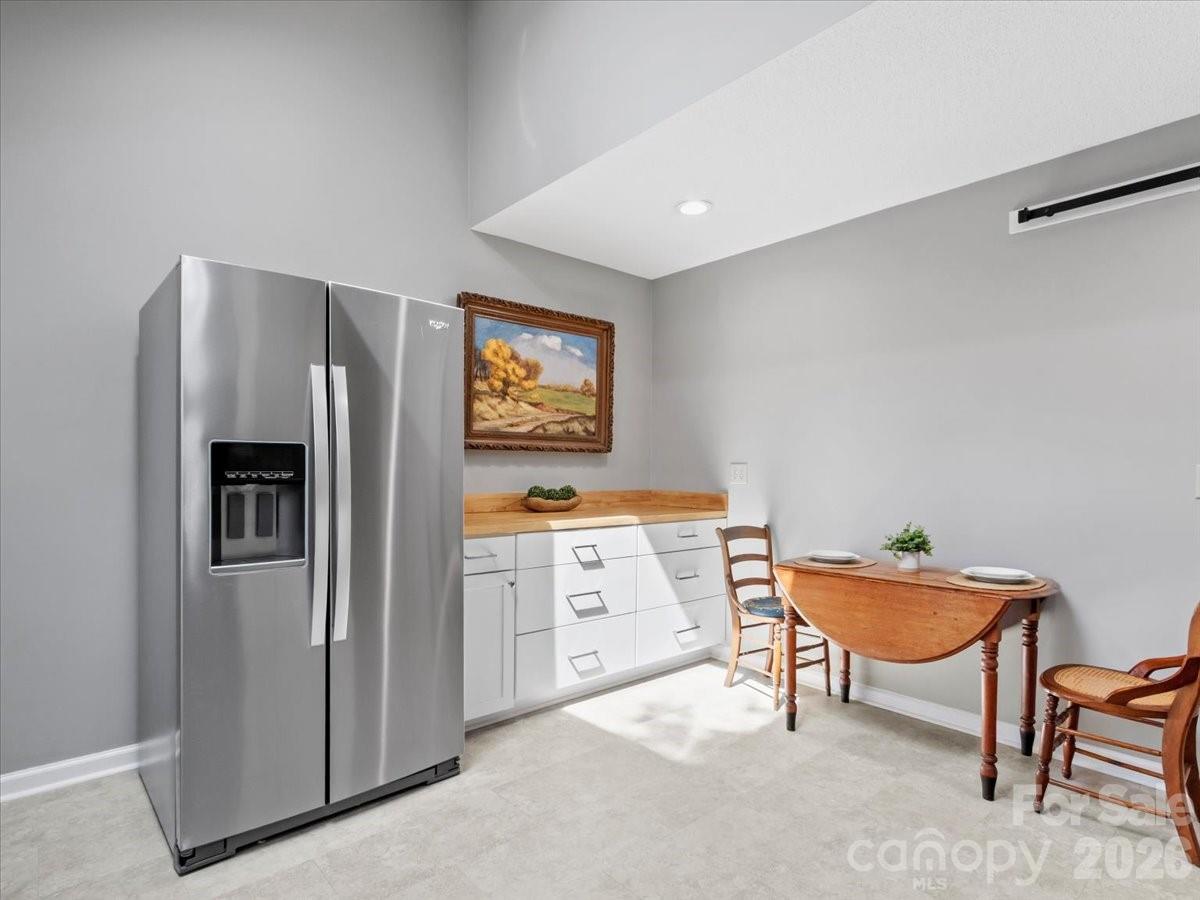 Seven Pines - Residential