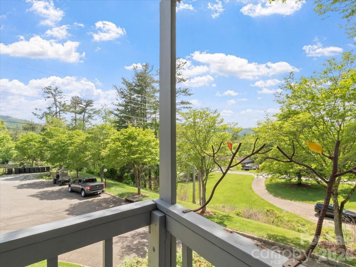 Seven Pines - Residential