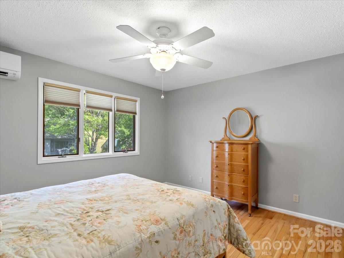 Seven Pines - Residential