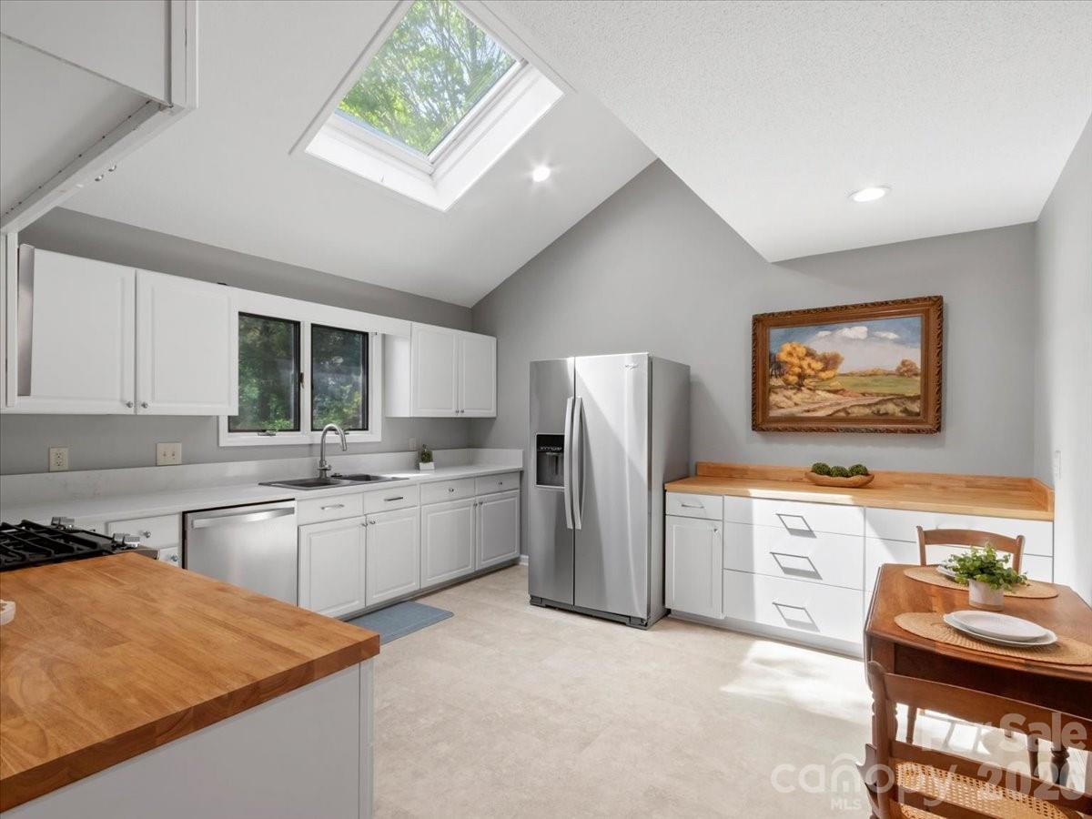 Seven Pines - Residential