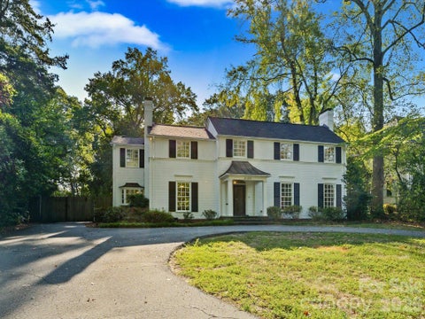 Photo of 2035 Pinewood Circle, Charlotte, NC 28211 (MLS # 4418123)