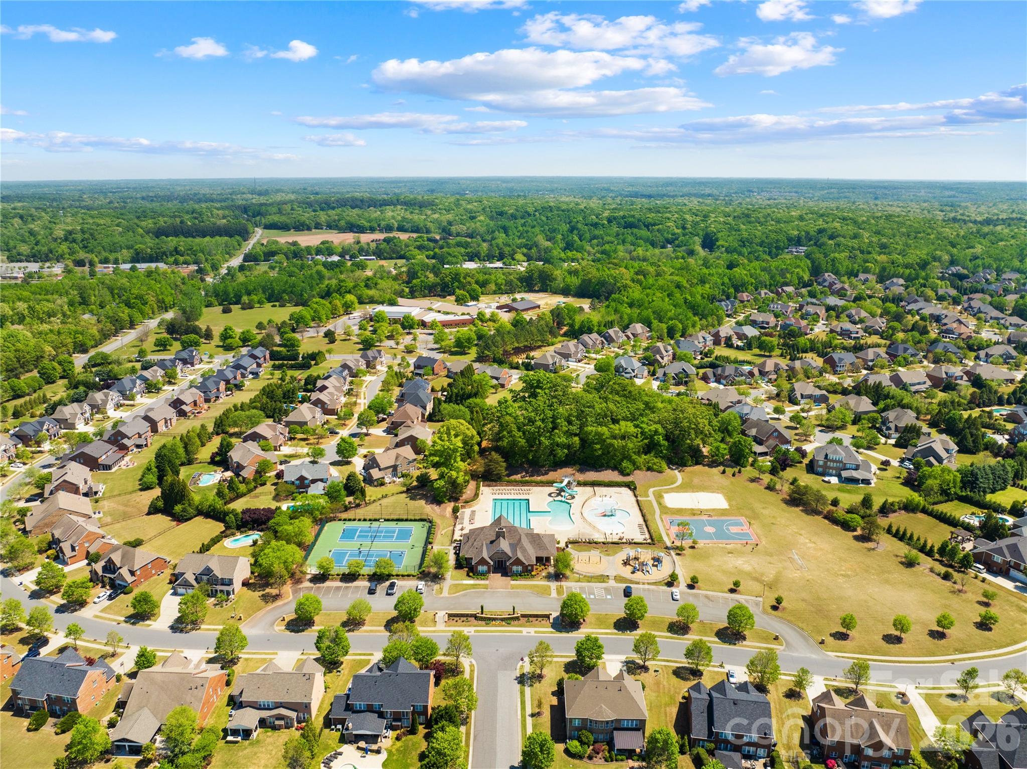 The Chimneys of Marvin - Residential