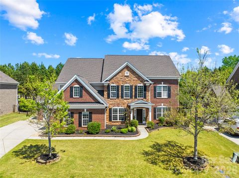 2805 Julian Glen Circle Waxhaw NC 28173