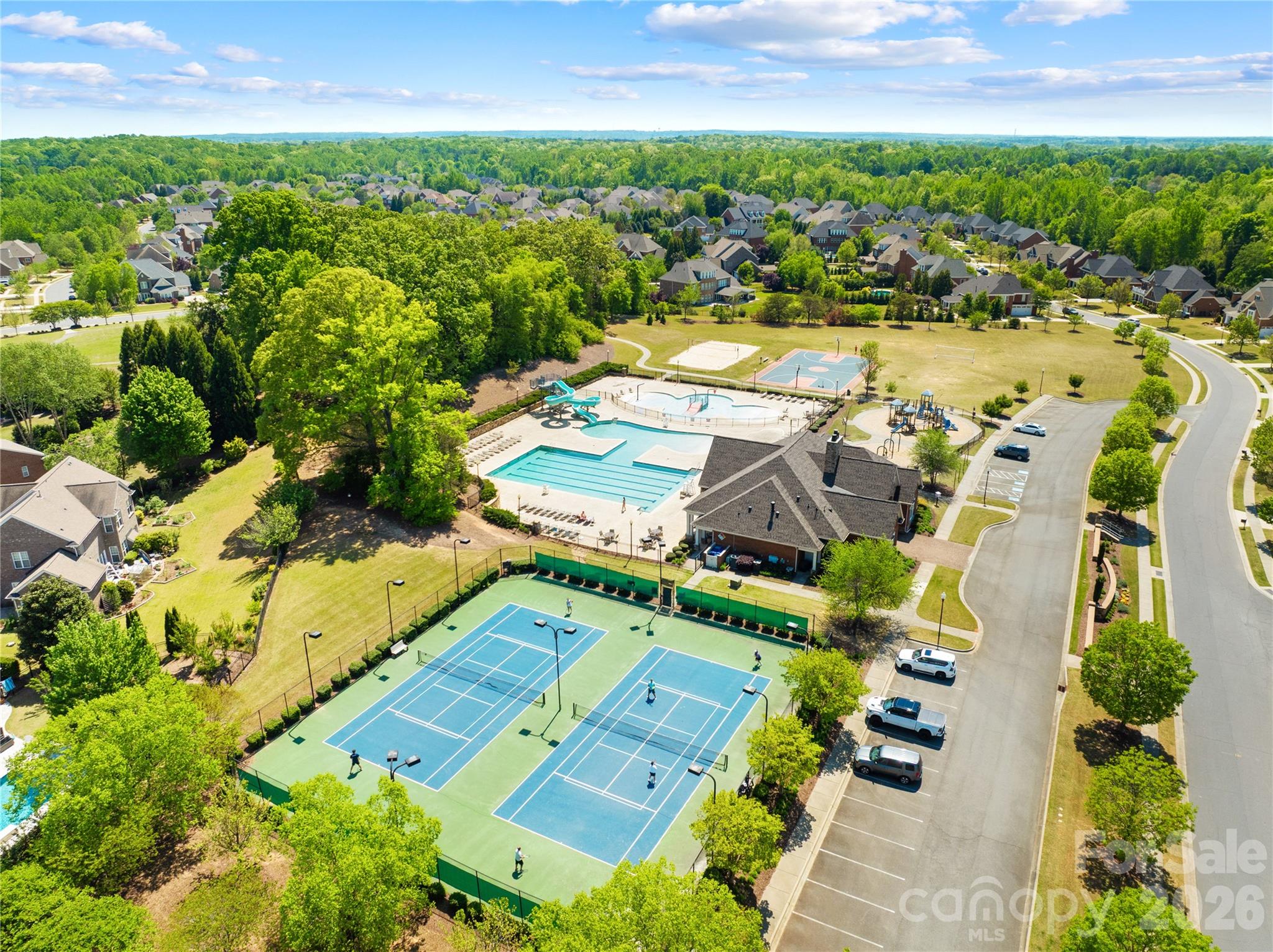 The Chimneys of Marvin - Residential
