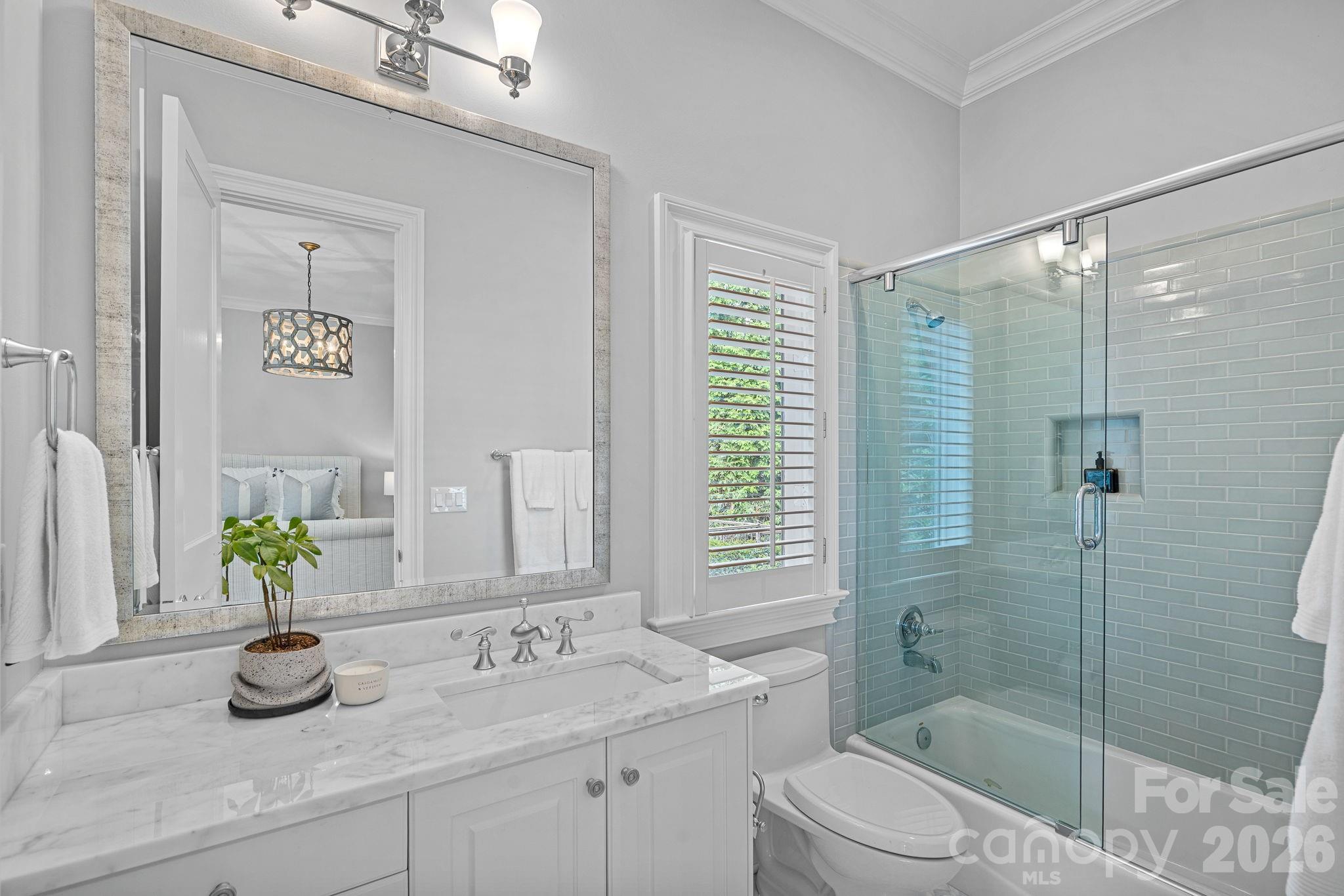 The Peninsula - Residential