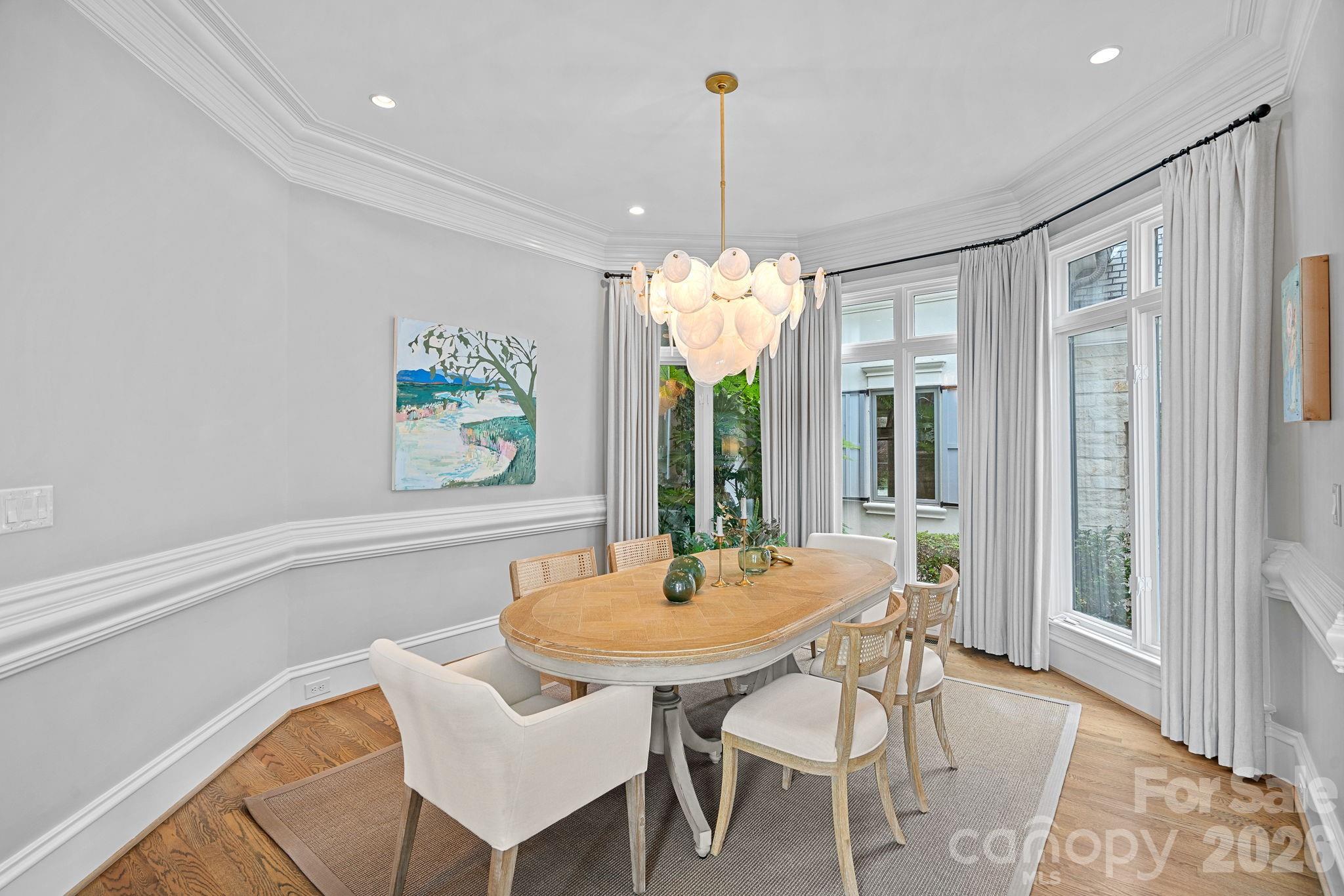 The Peninsula - Residential