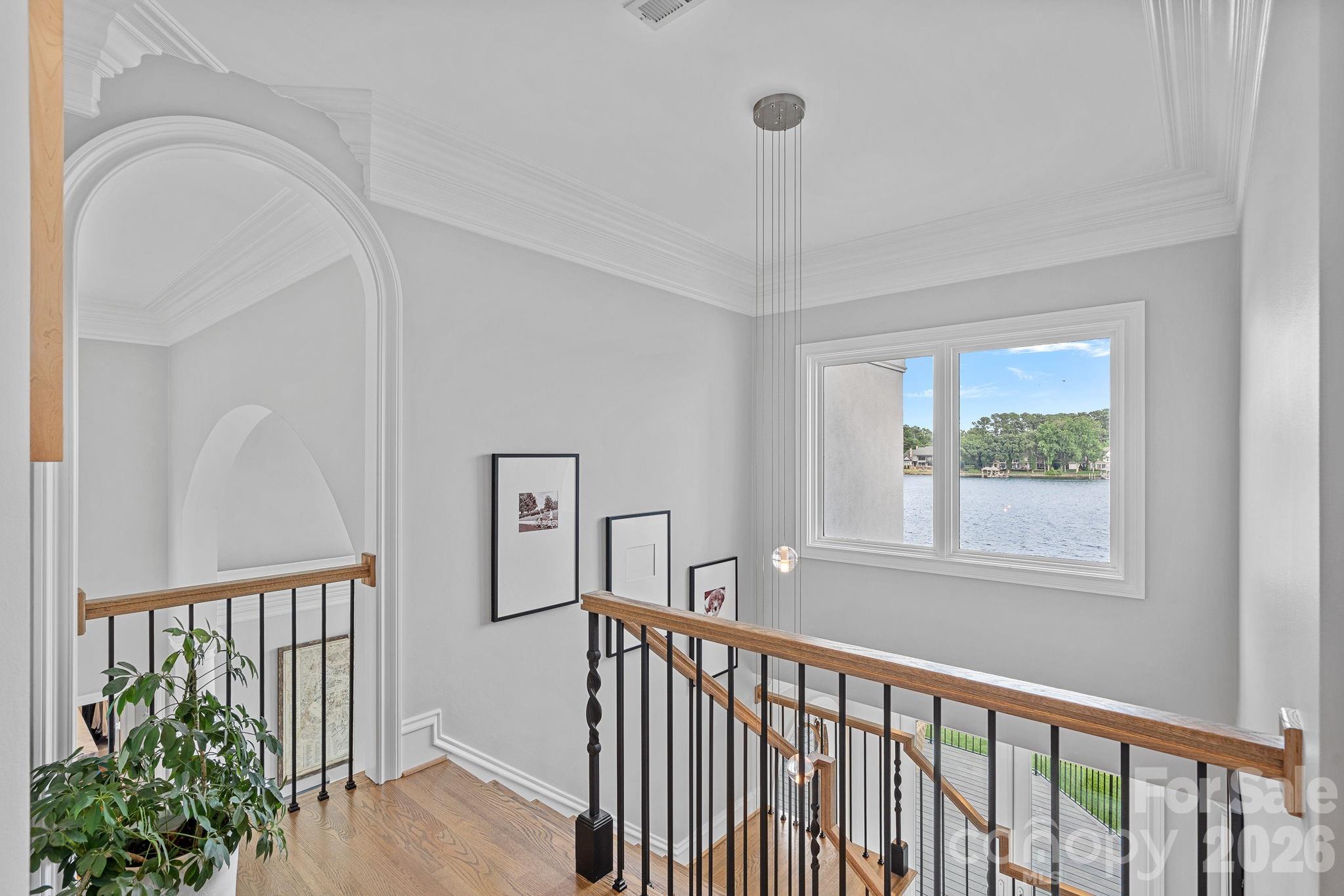 The Peninsula - Residential