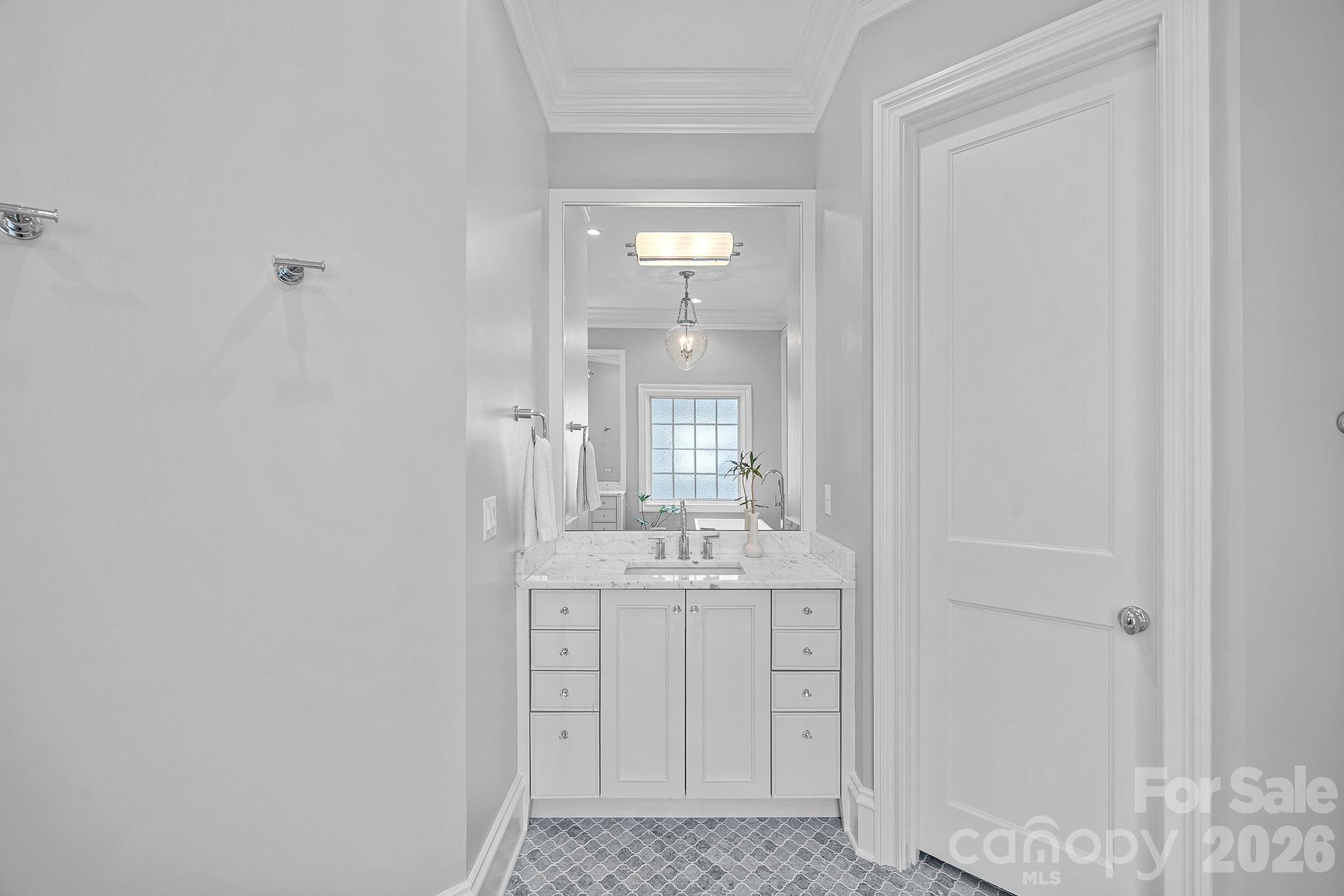 The Peninsula - Residential