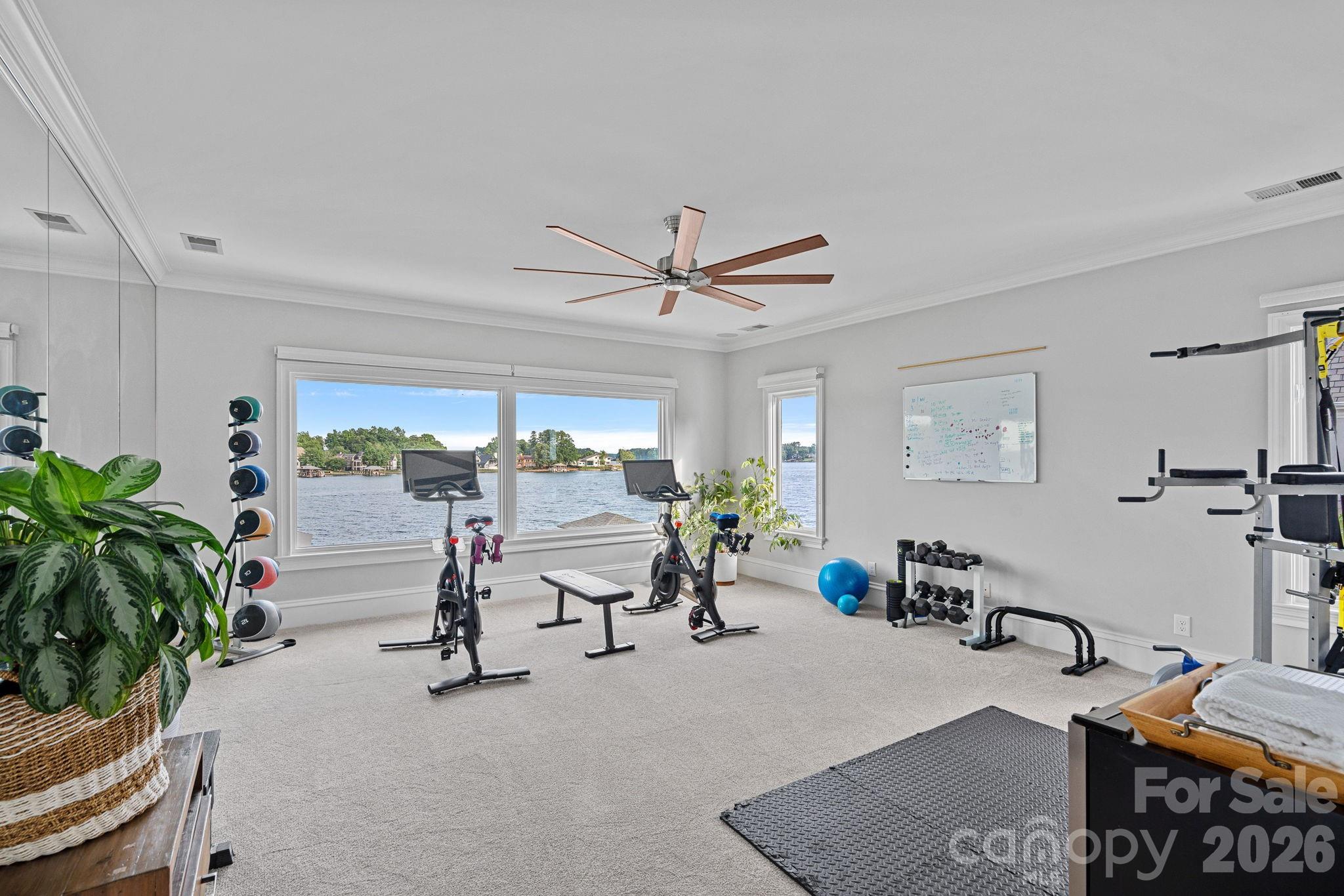 The Peninsula - Residential