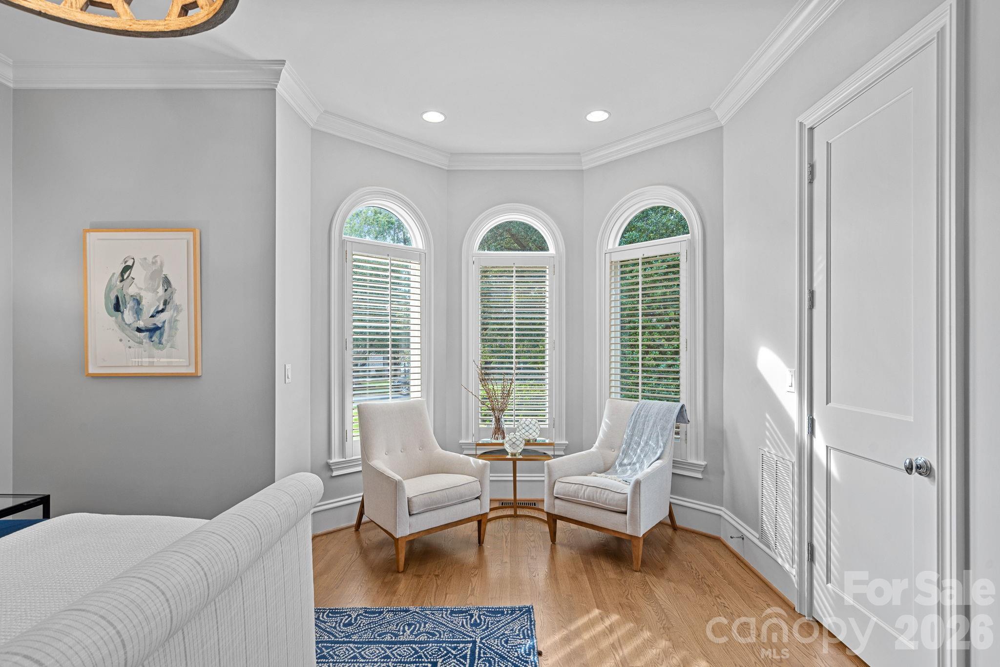 The Peninsula - Residential