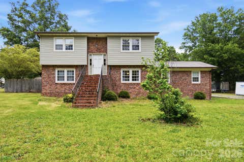 Photo of 908 Forest Drive, Marshville, NC 28103 (MLS # 4374661)