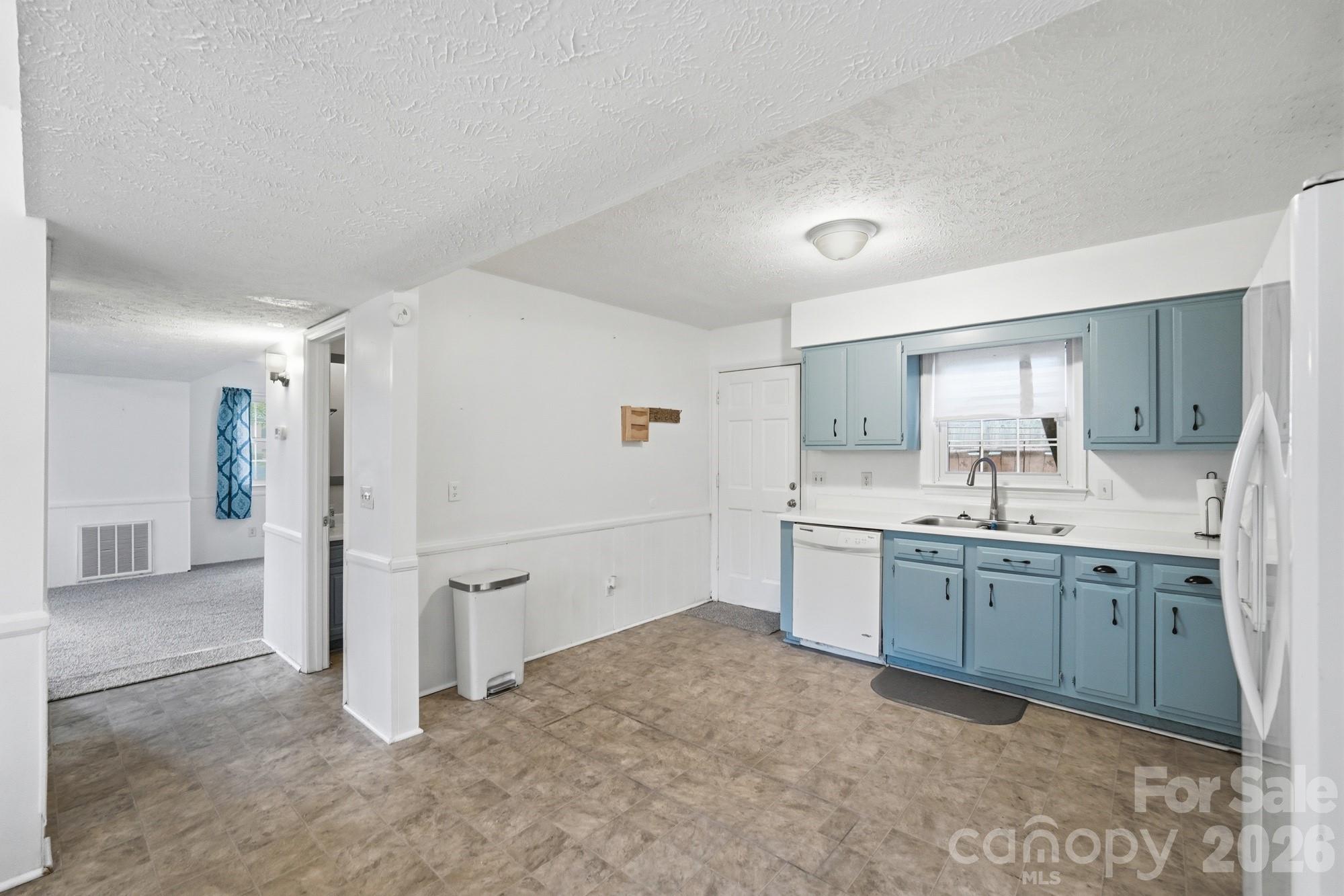Whispering Pines - Residential