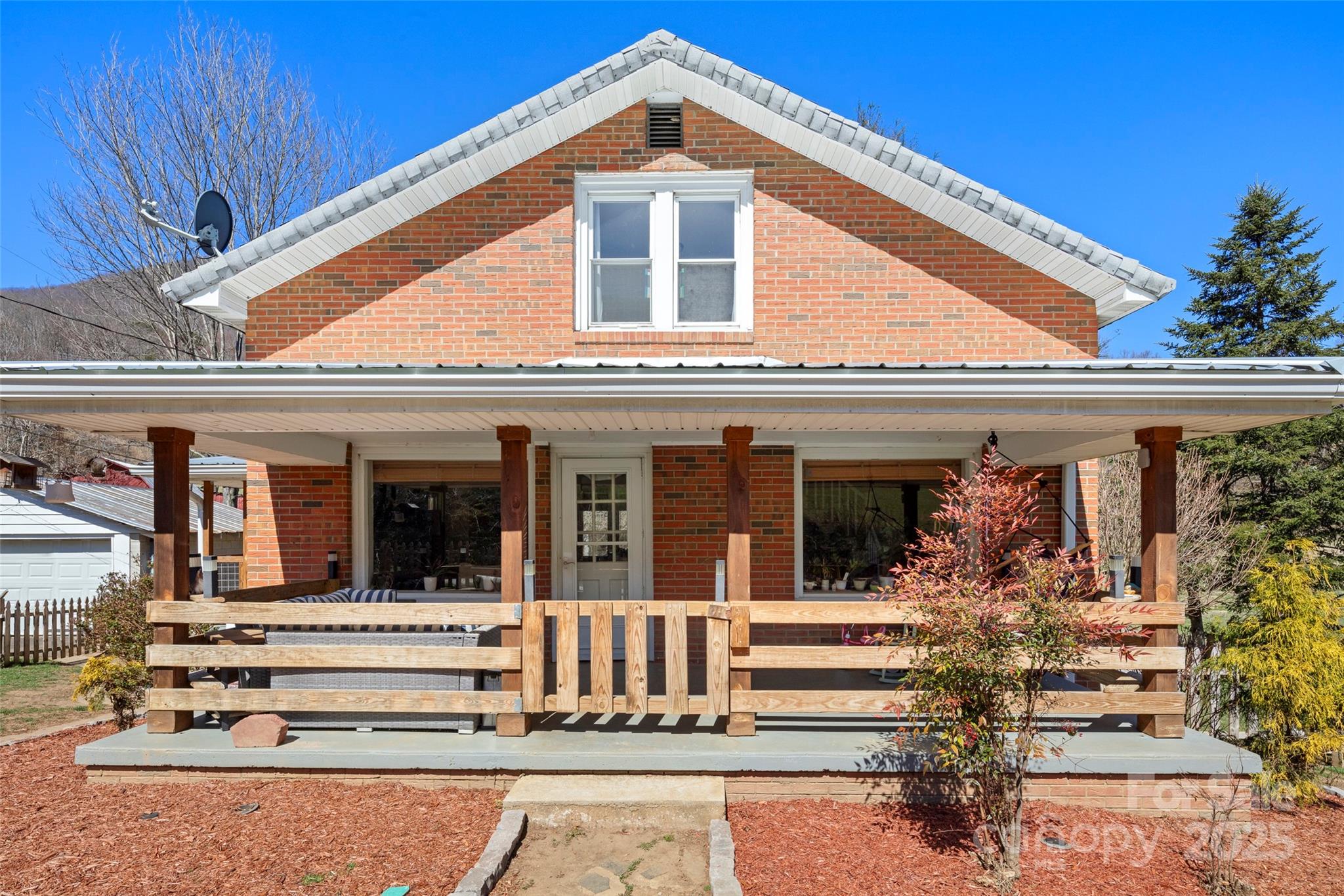 1383 Newfound Road