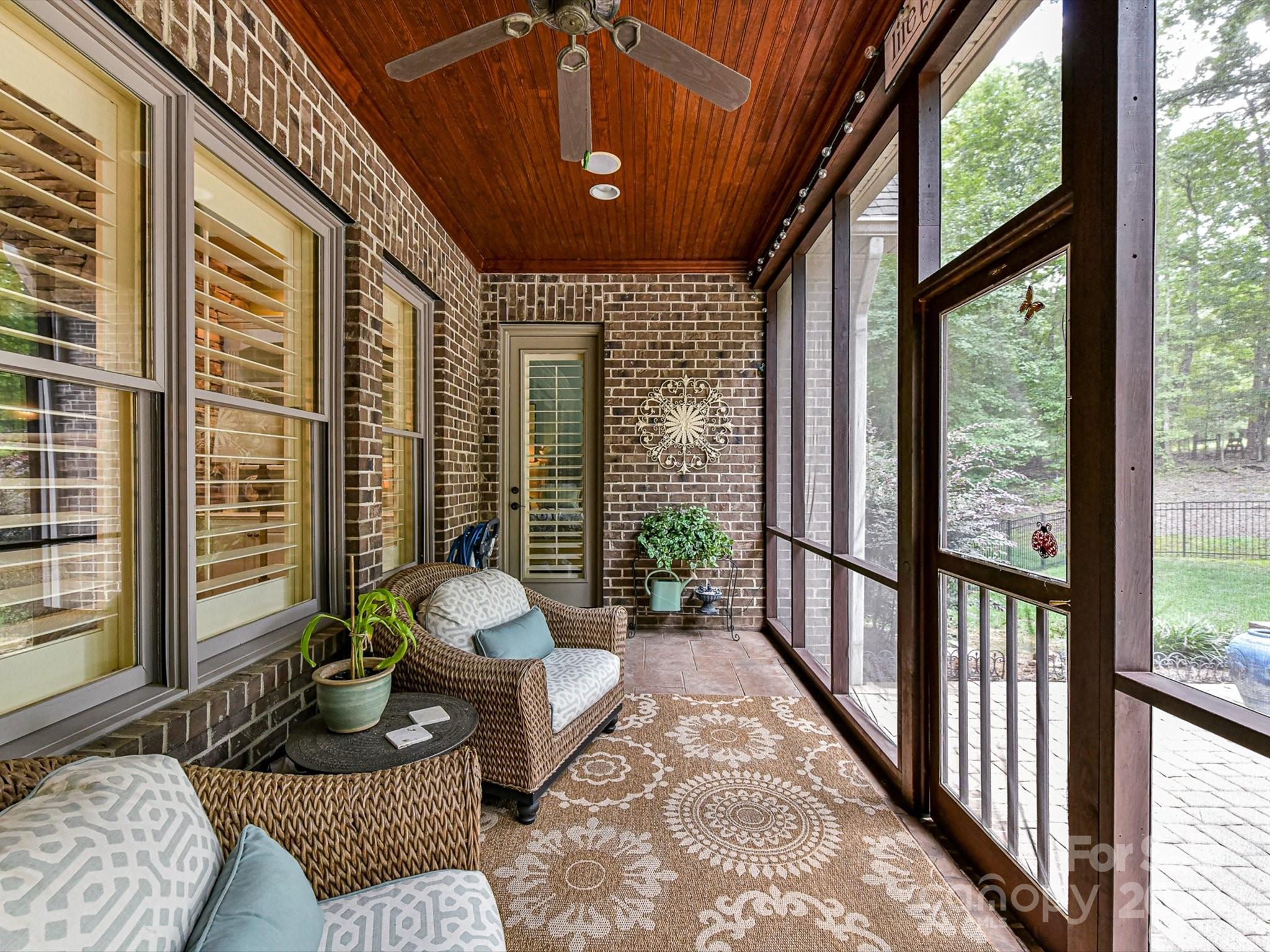 Williamsburg - Residential