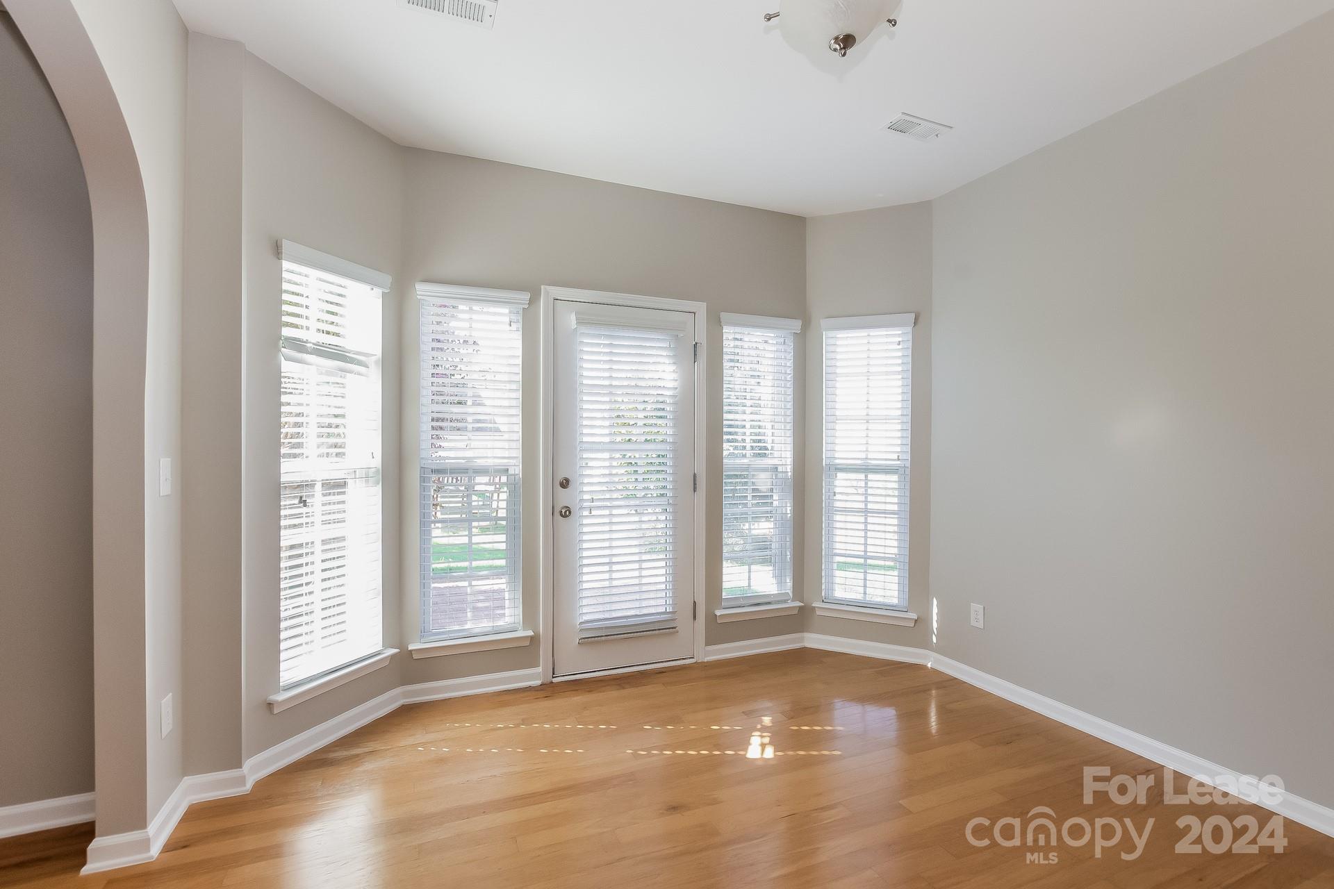 Harrington Woods - Residential Lease