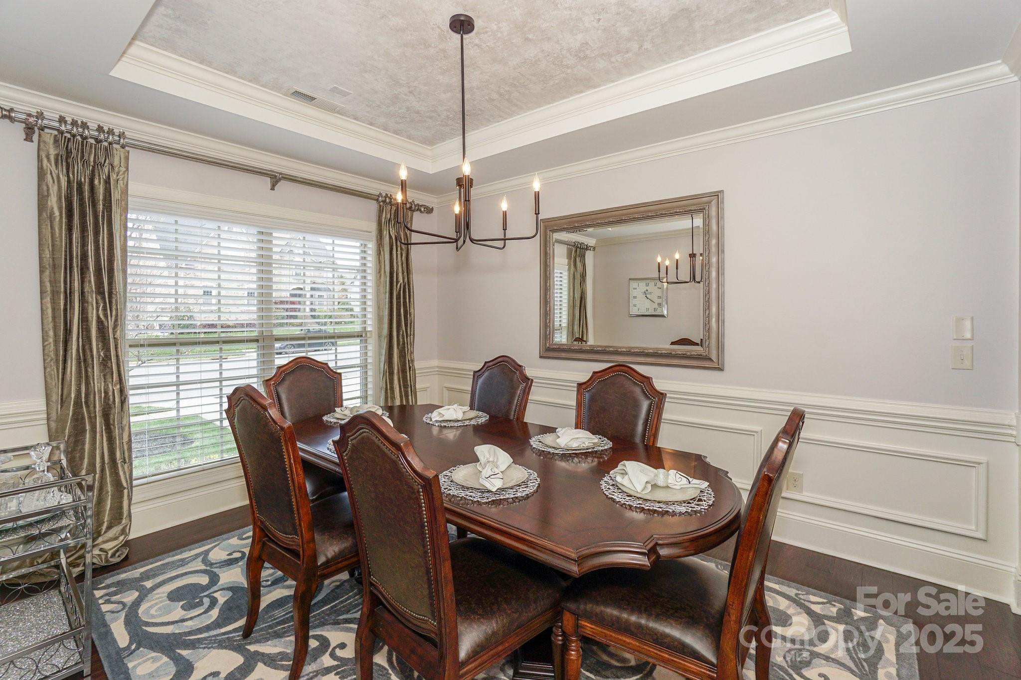 Winding Walk - Residential