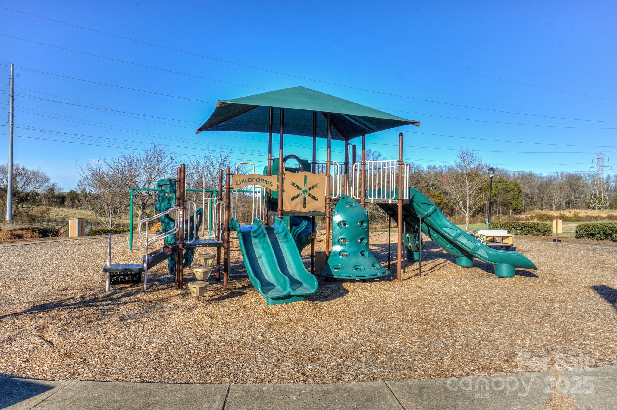 Winding Walk - Residential