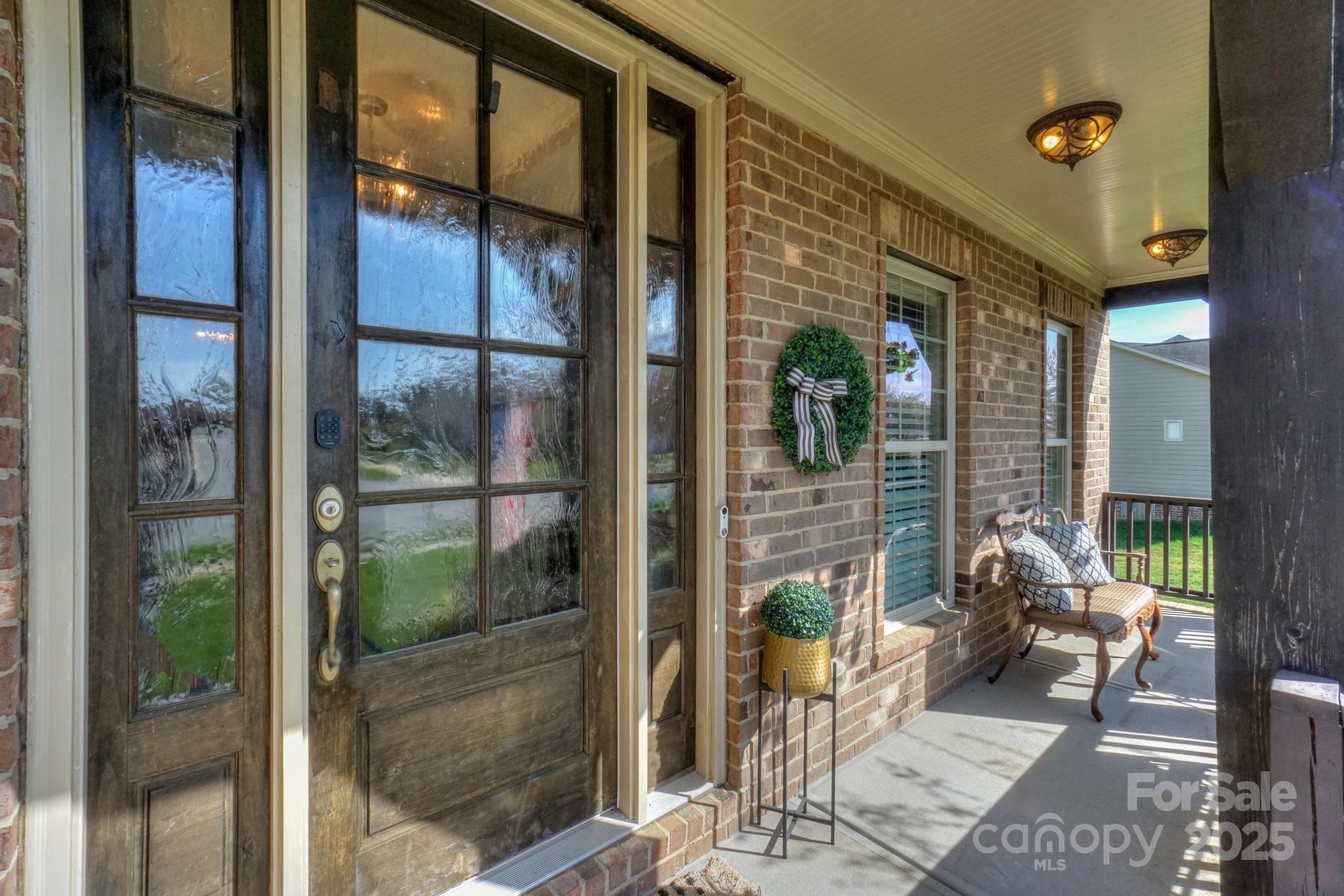 Winding Walk - Residential