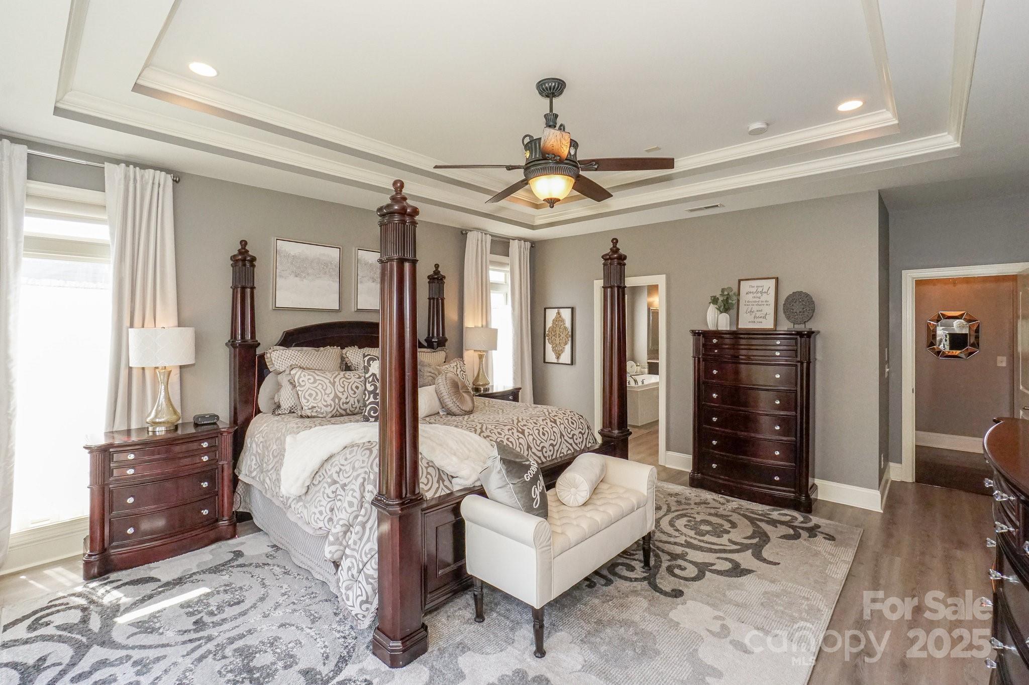 Winding Walk - Residential