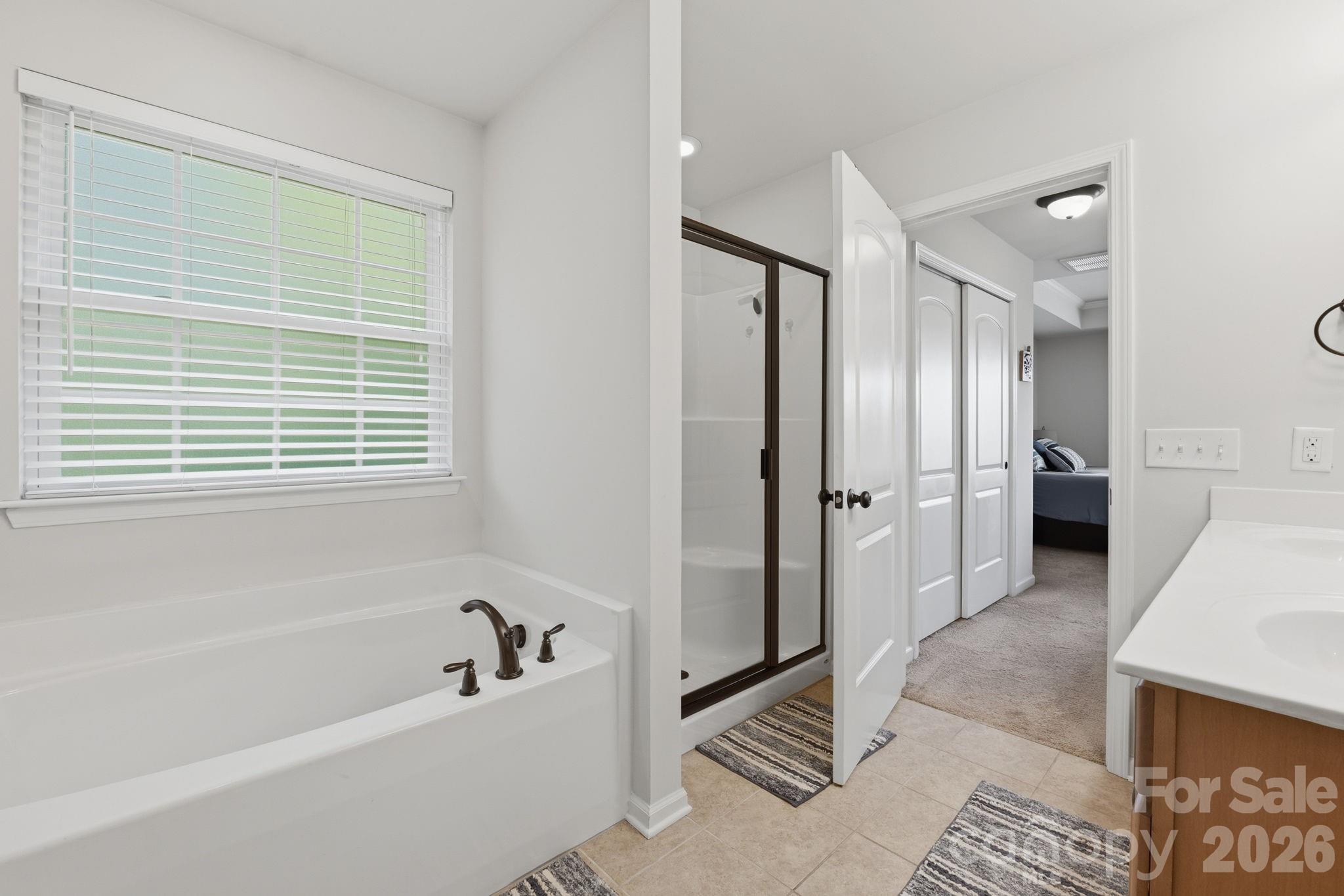 Davis Lake - Residential