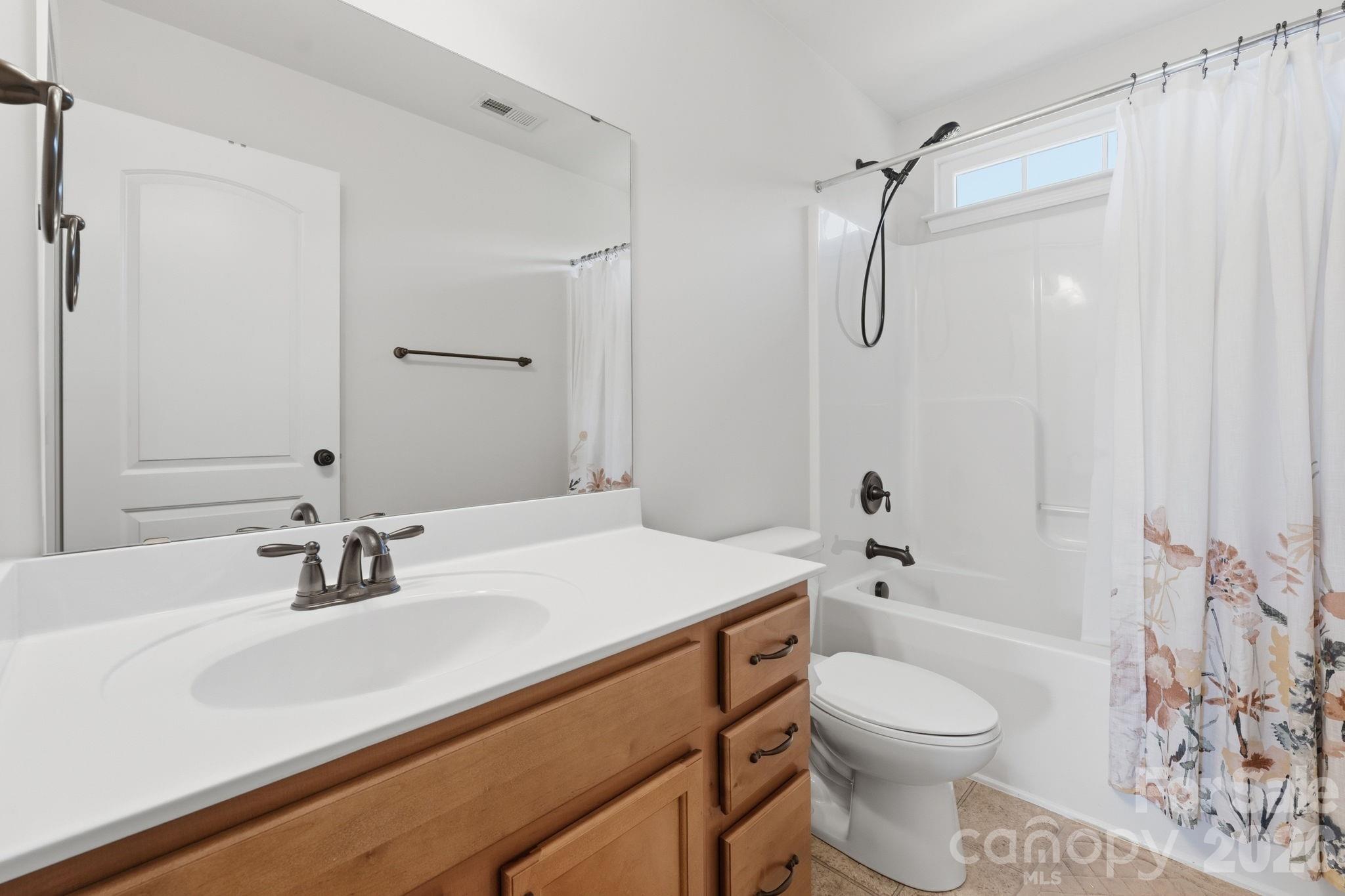 Davis Lake - Residential