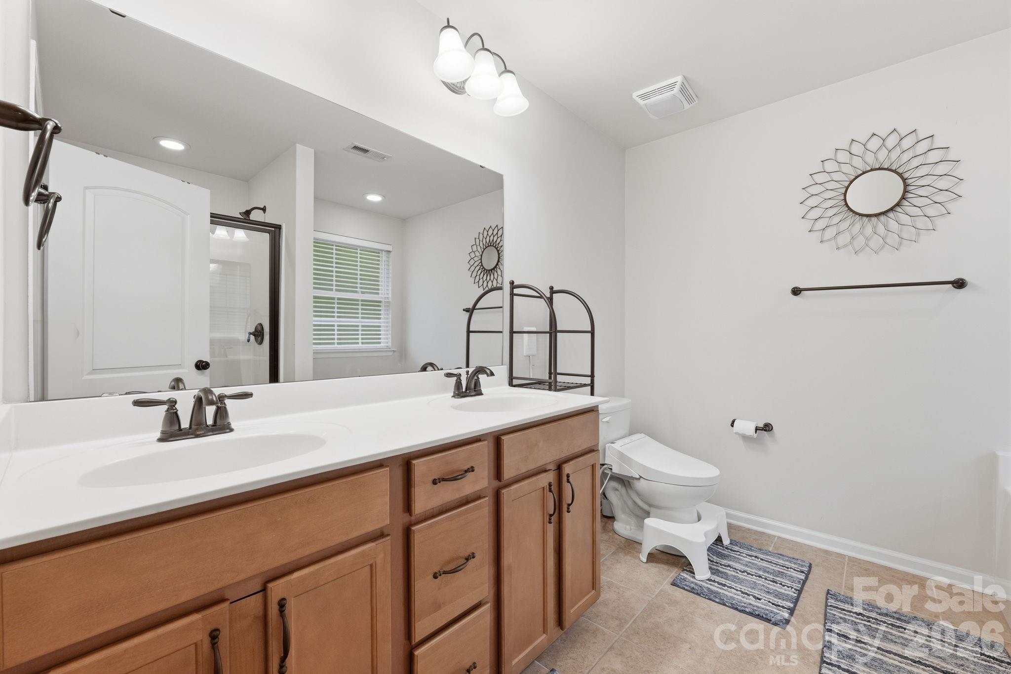 Davis Lake - Residential