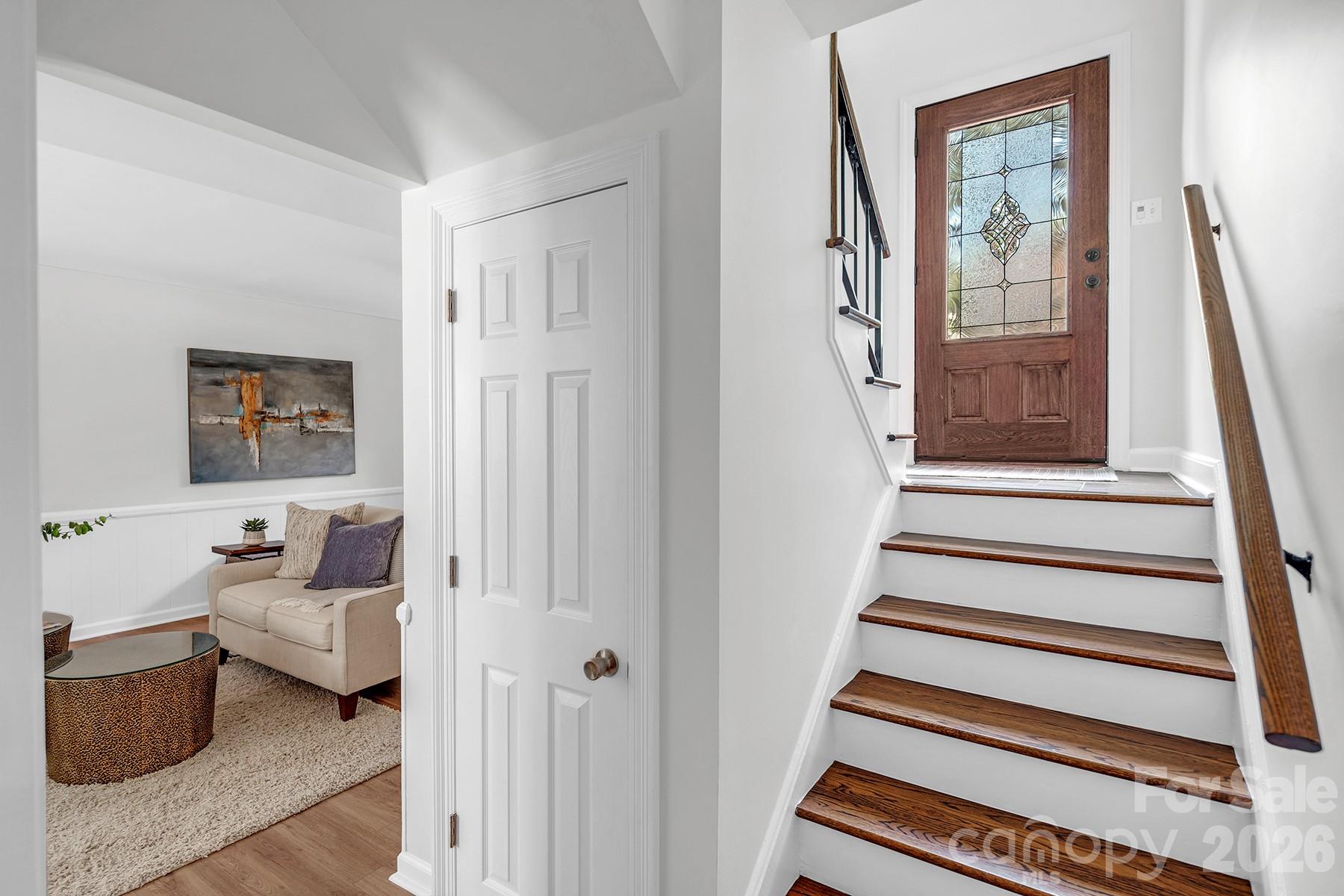 7318 Easen Court