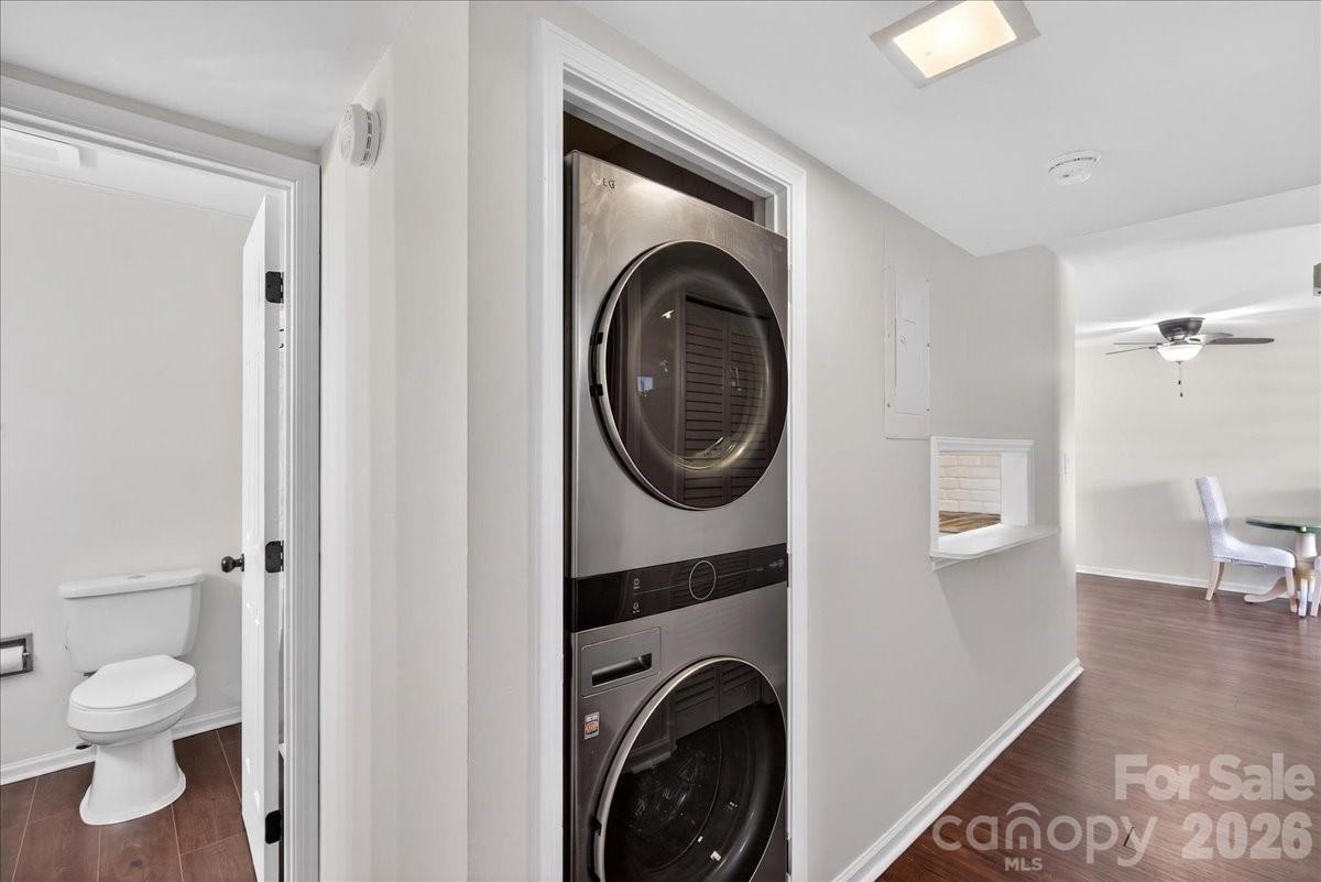 Candlewood Square - Residential