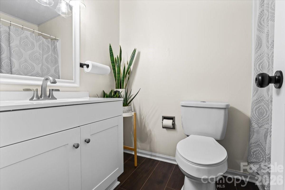 Candlewood Square - Residential