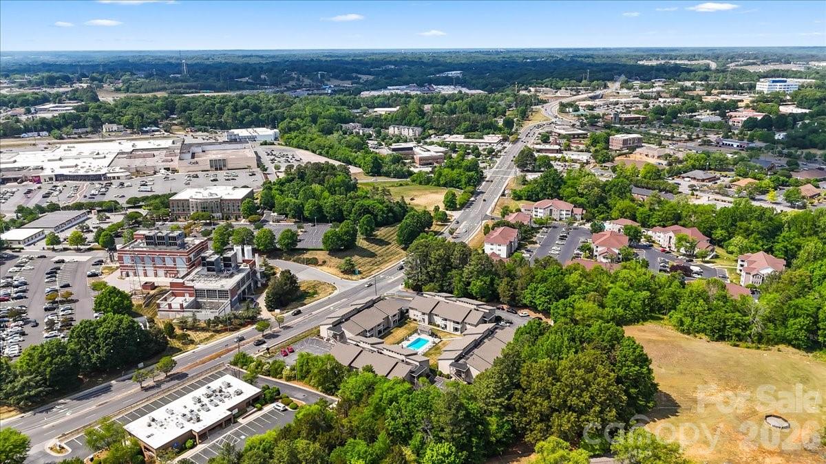 Candlewood Square - Residential