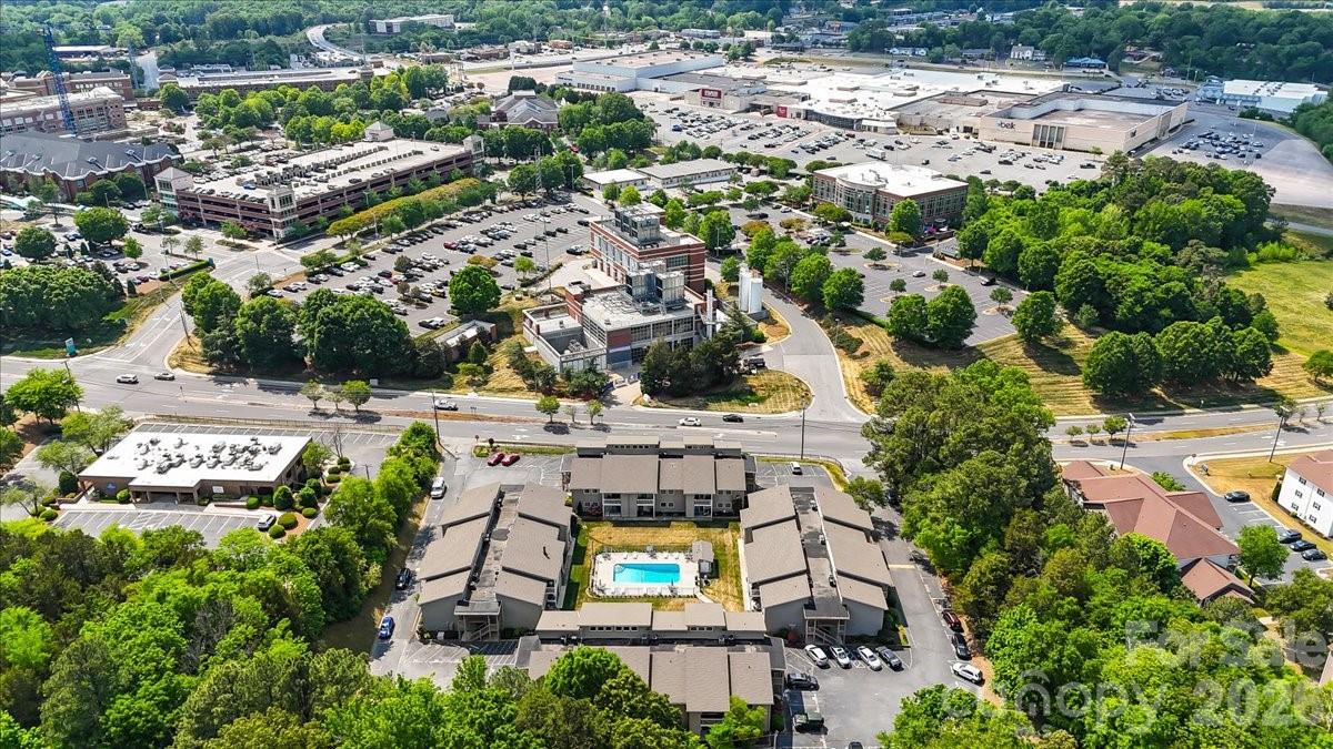 Candlewood Square - Residential