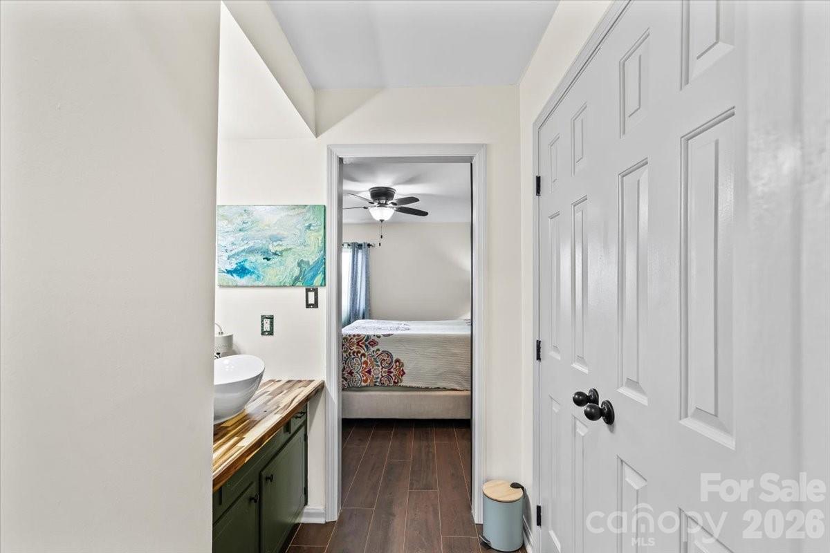 Candlewood Square - Residential