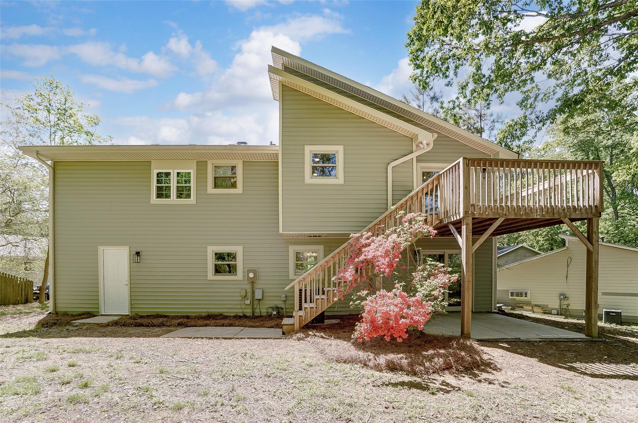 Lawyers Station - Residential