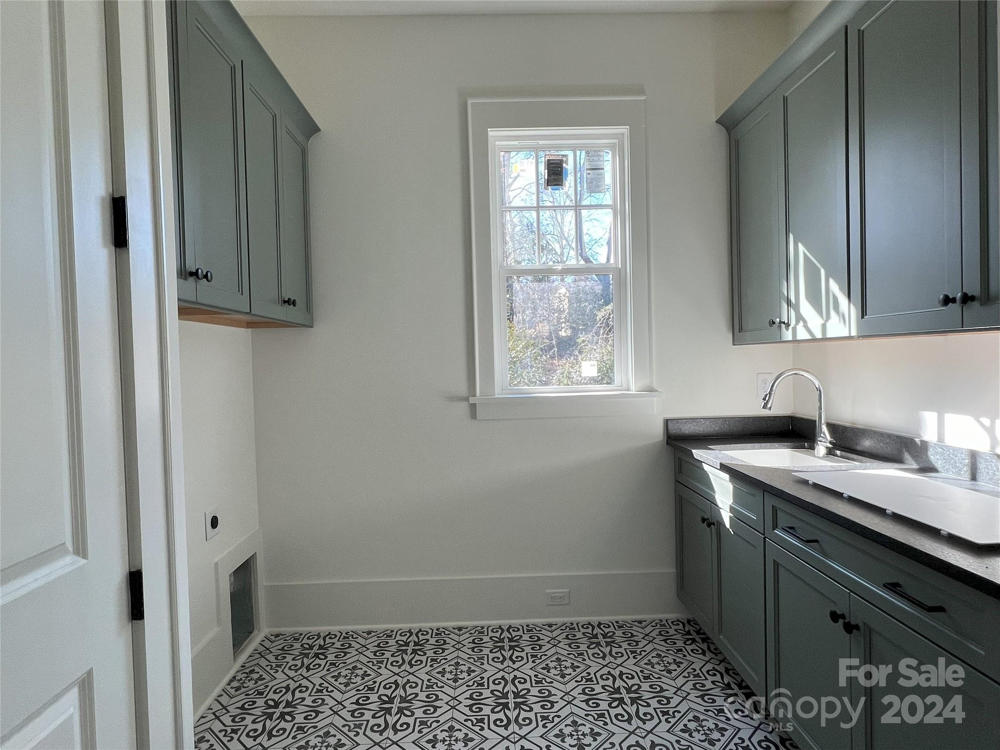 Ashbrook - Residential