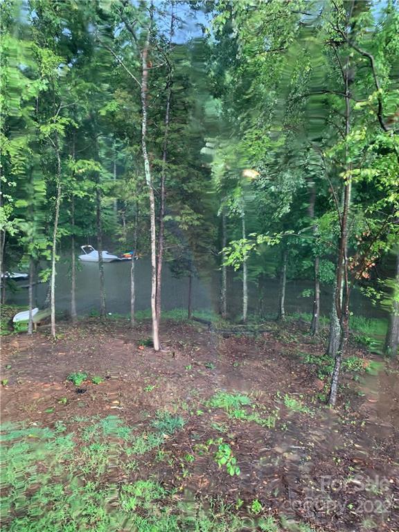 Lake Crest - Residential