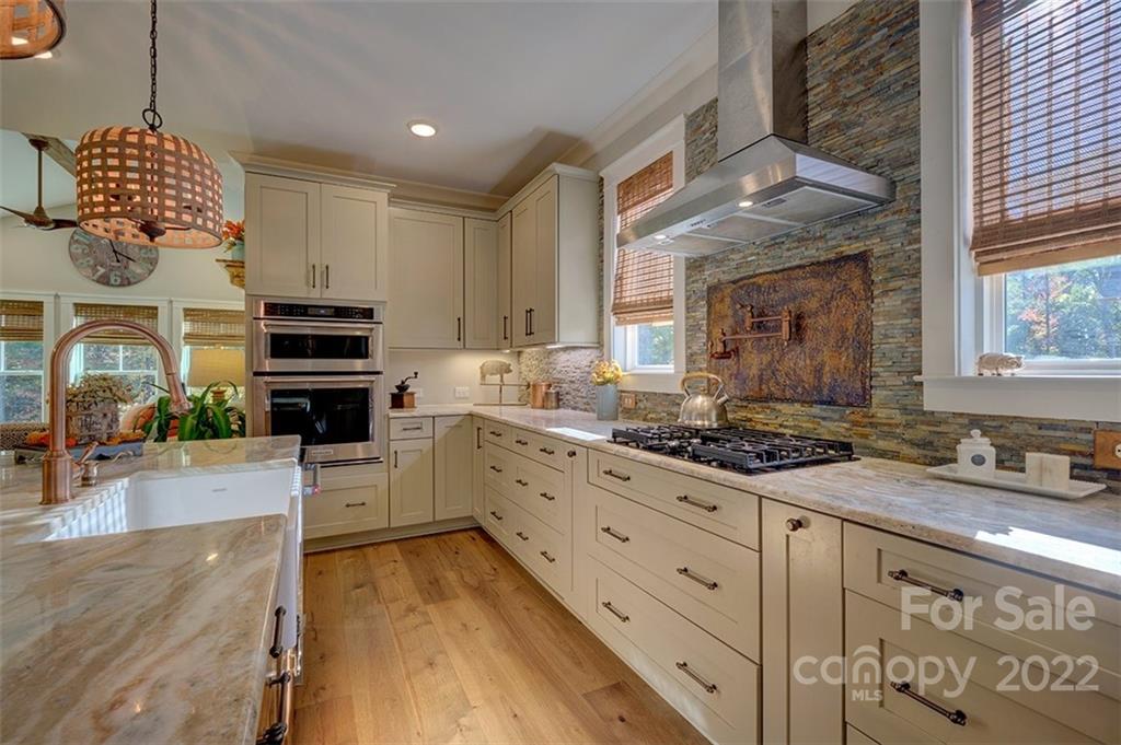 Lake Crest - Residential