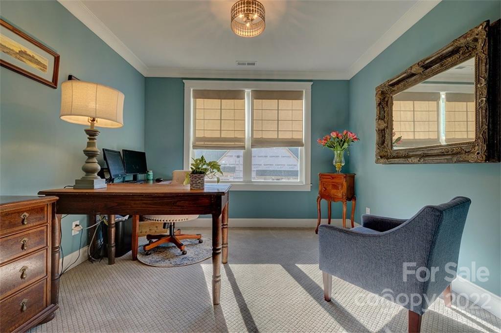 Lake Crest - Residential