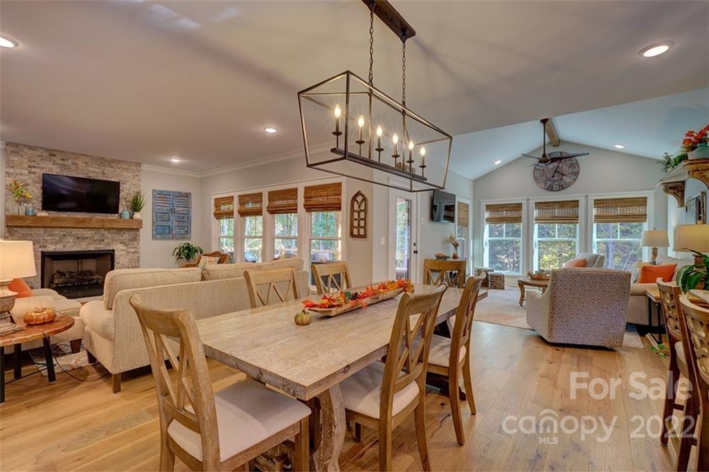 Lake Crest - Residential