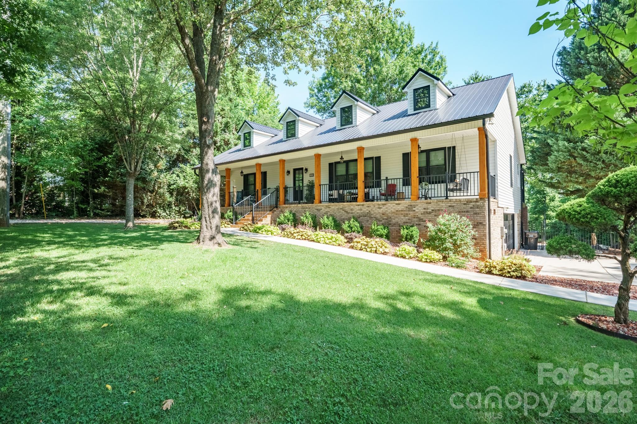 2549 S Lake Shore Road