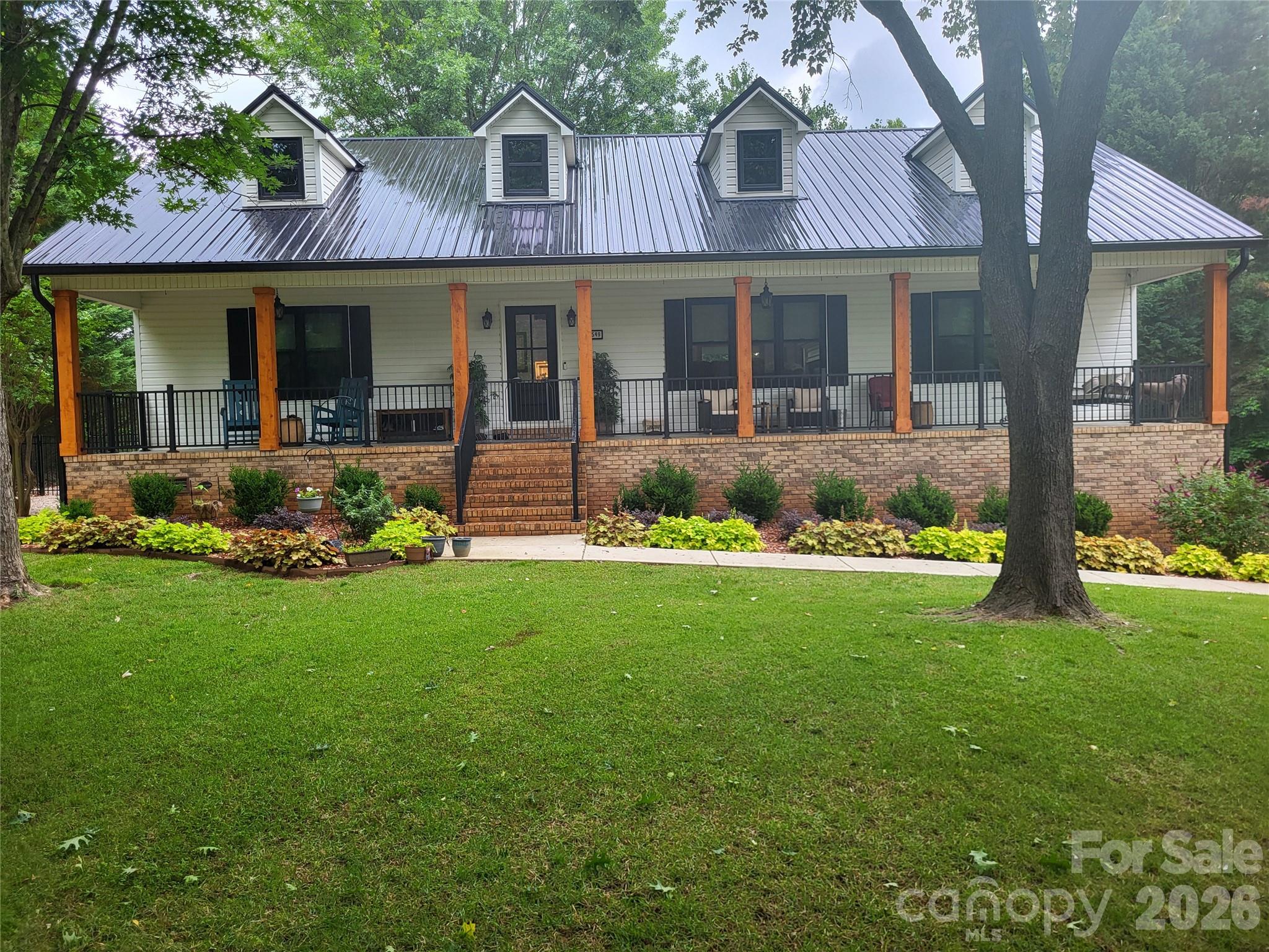 2549 S Lake Shore Road