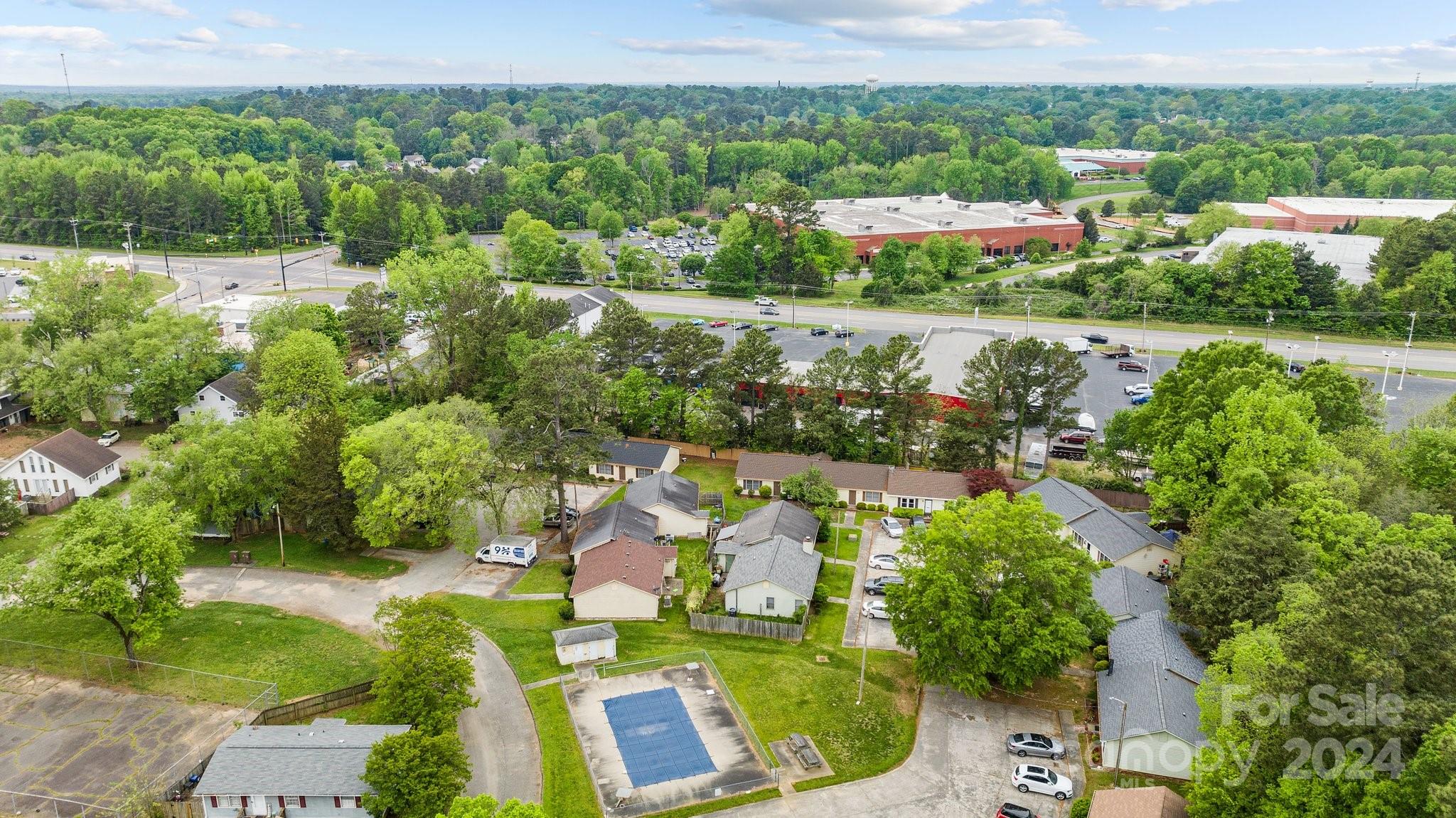 Cedar Villas - Residential